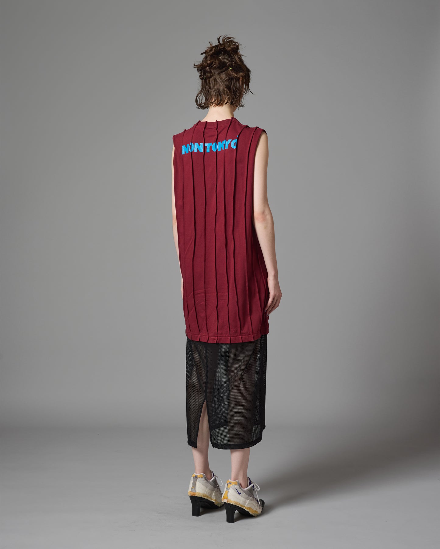 PIN TACK ONE-PIECE  (WINE)
