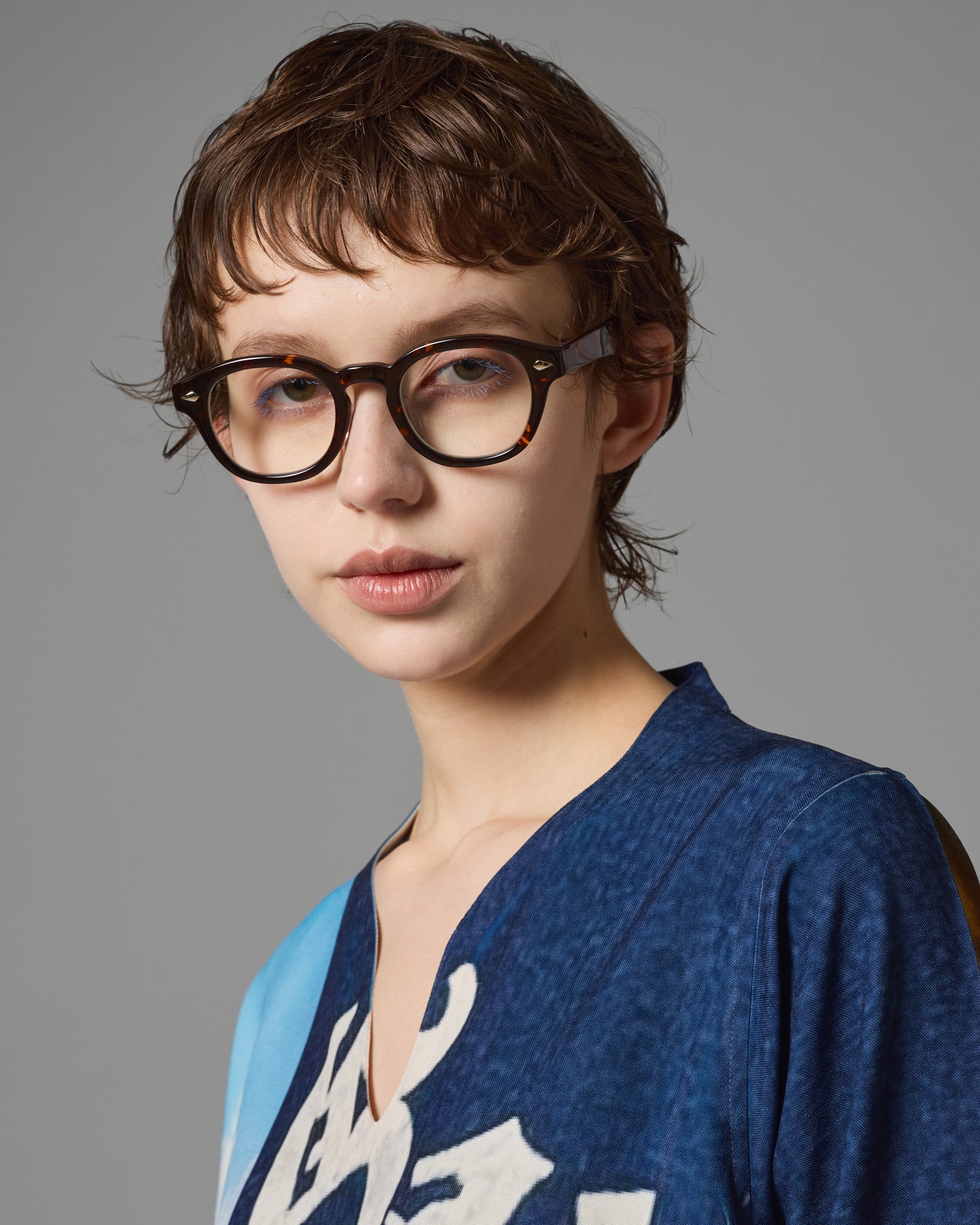 [PRE ORDER] PHOTOCHROMIC LENS SUNGLASS (BROWN/BLUE)