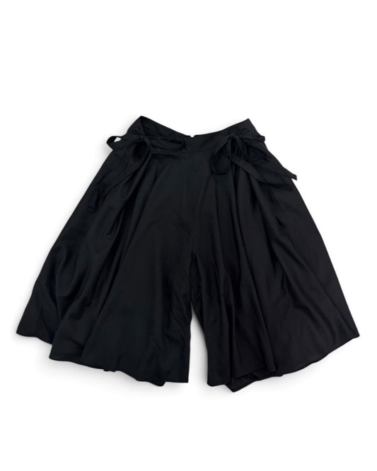 PRINT RIBBON SHORTS (BLACK)