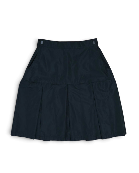 LAMINATED TAFFETA PLEATS MINI SKIRT (BLACK)