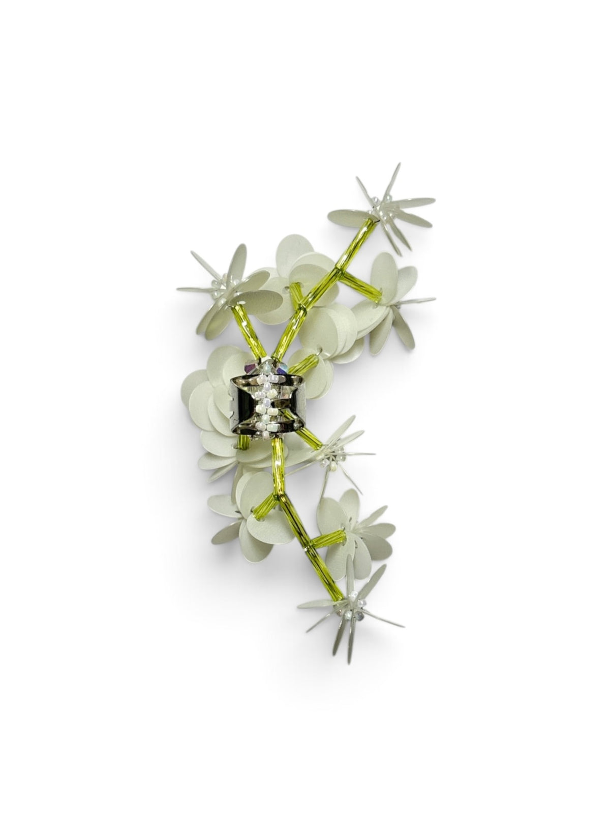 BLOOMING EAR CUFF (WHITE)