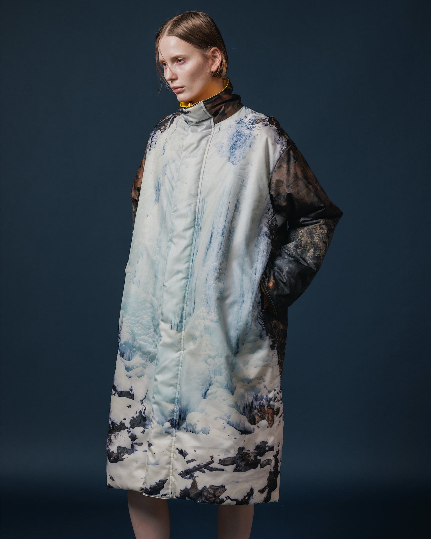 REVERSIBLE PADDING COAT (WATERFALL x YELLOW)
