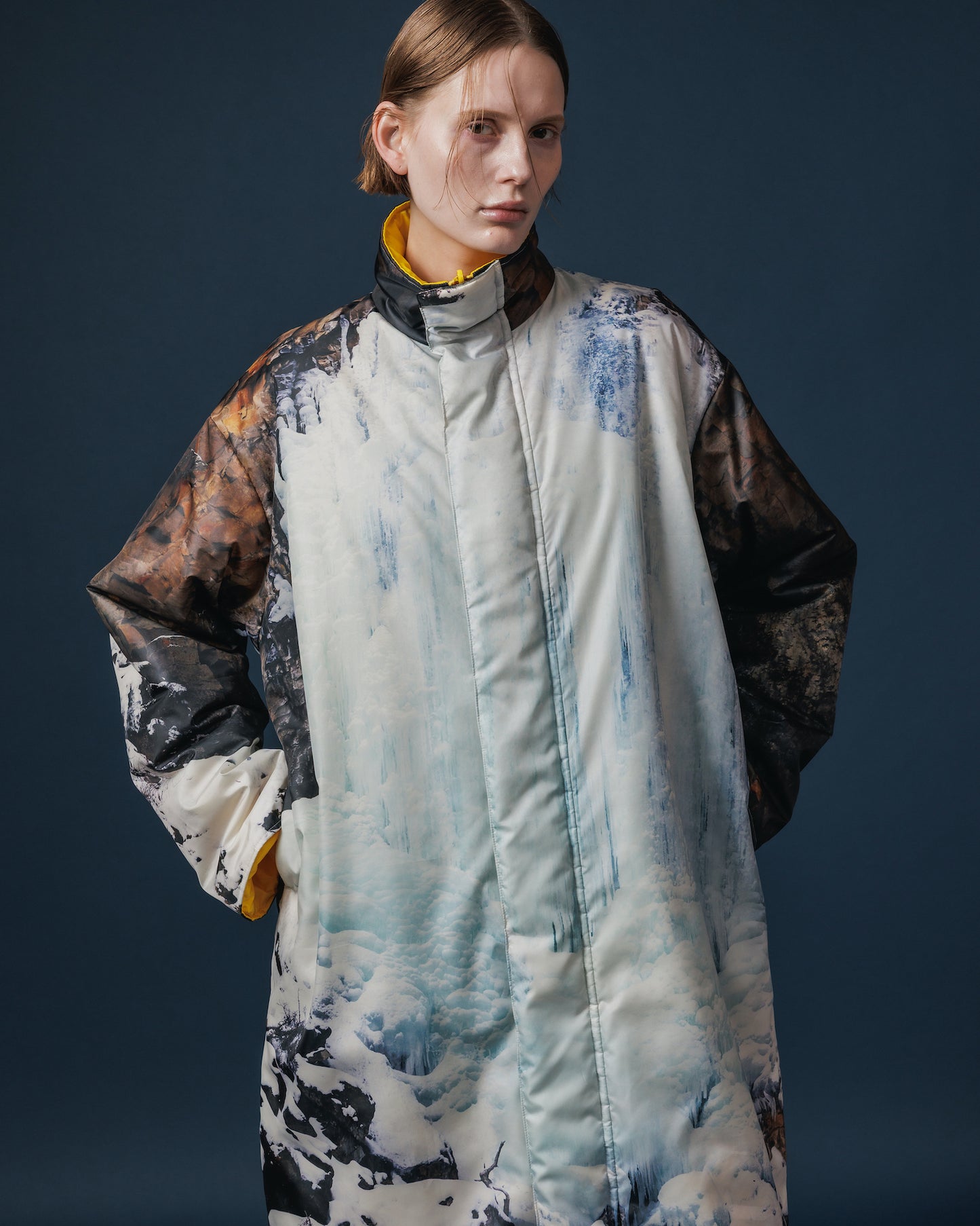 REVERSIBLE PADDING COAT (WATERFALL x YELLOW)
