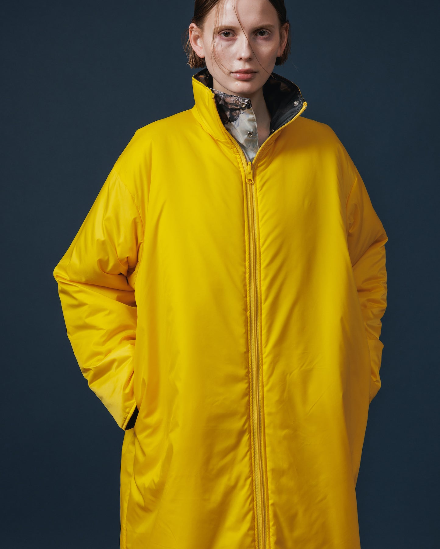 REVERSIBLE PADDING COAT (WATERFALL x YELLOW)