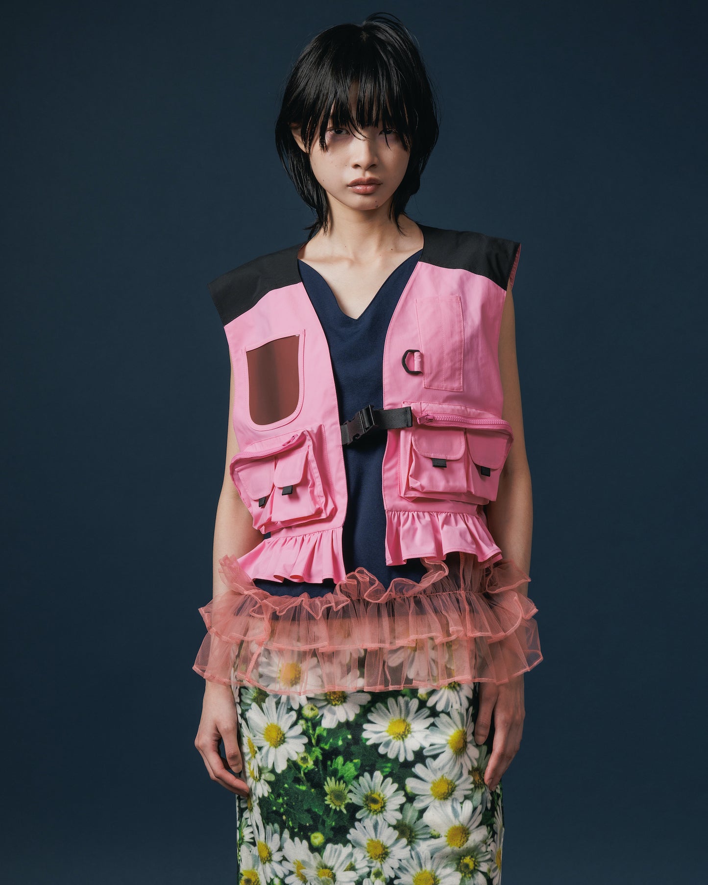 MULTIPOCKET FRILLVEST (PINK)