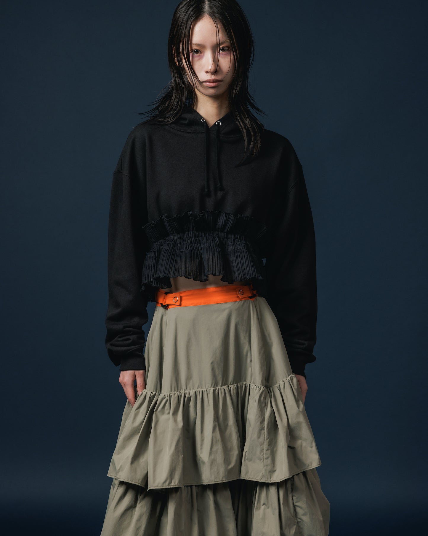 HEM FRILL PARKER (BLACK)