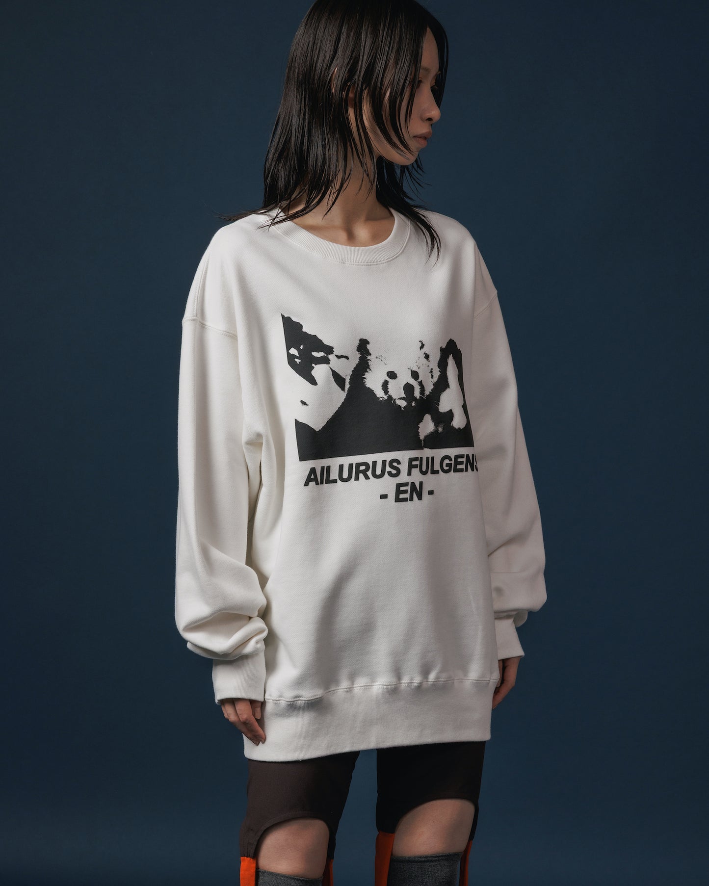 AILURUS FULGENS PRINT PULLOVER SWEAT (WHITE)