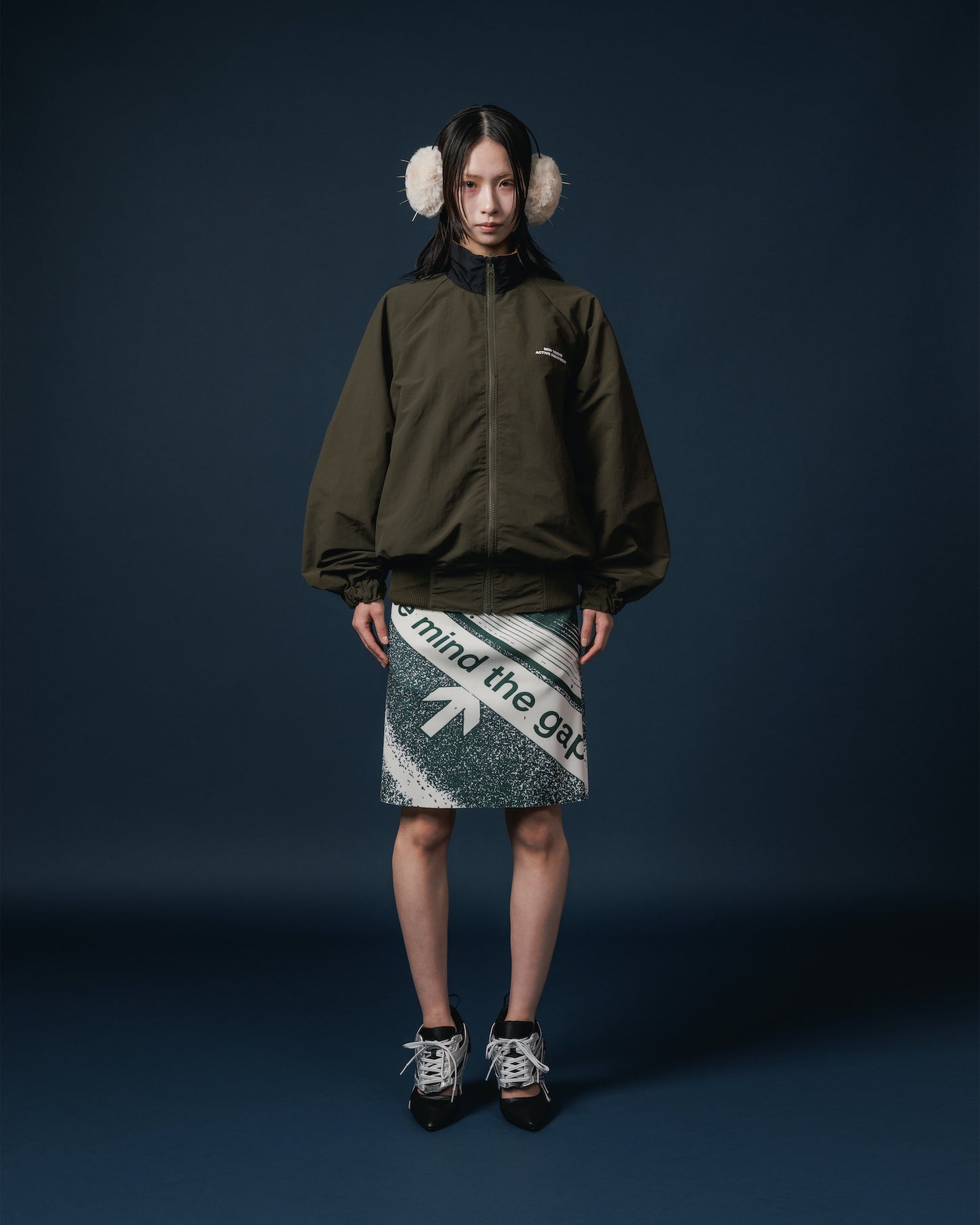 REVERSIBLE SWITCHING BLOUSON & SCARF (MUSTARD  x KHAKI)