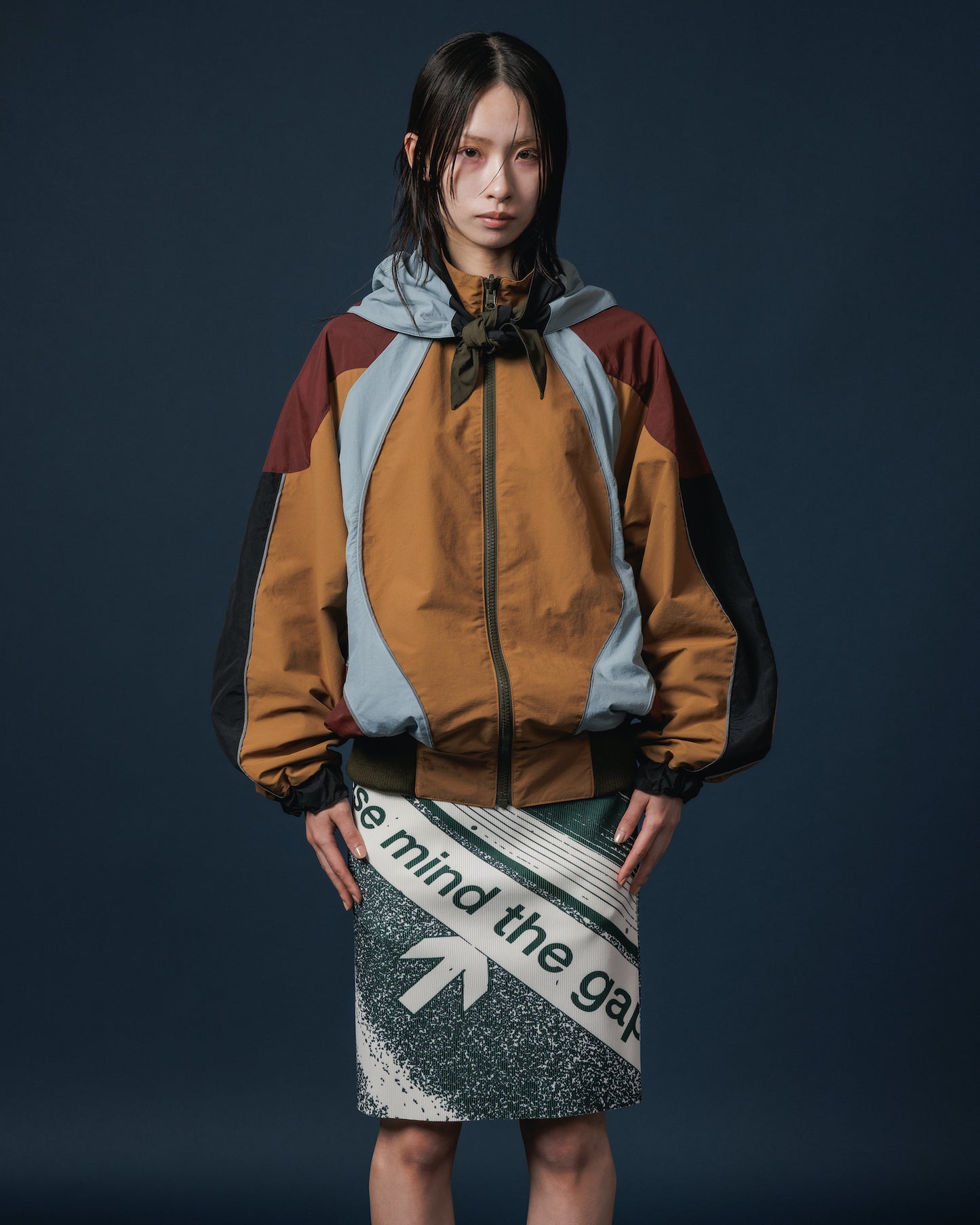 REVERSIBLE SWITCHING BLOUSON & SCARF (MUSTARD  x KHAKI)