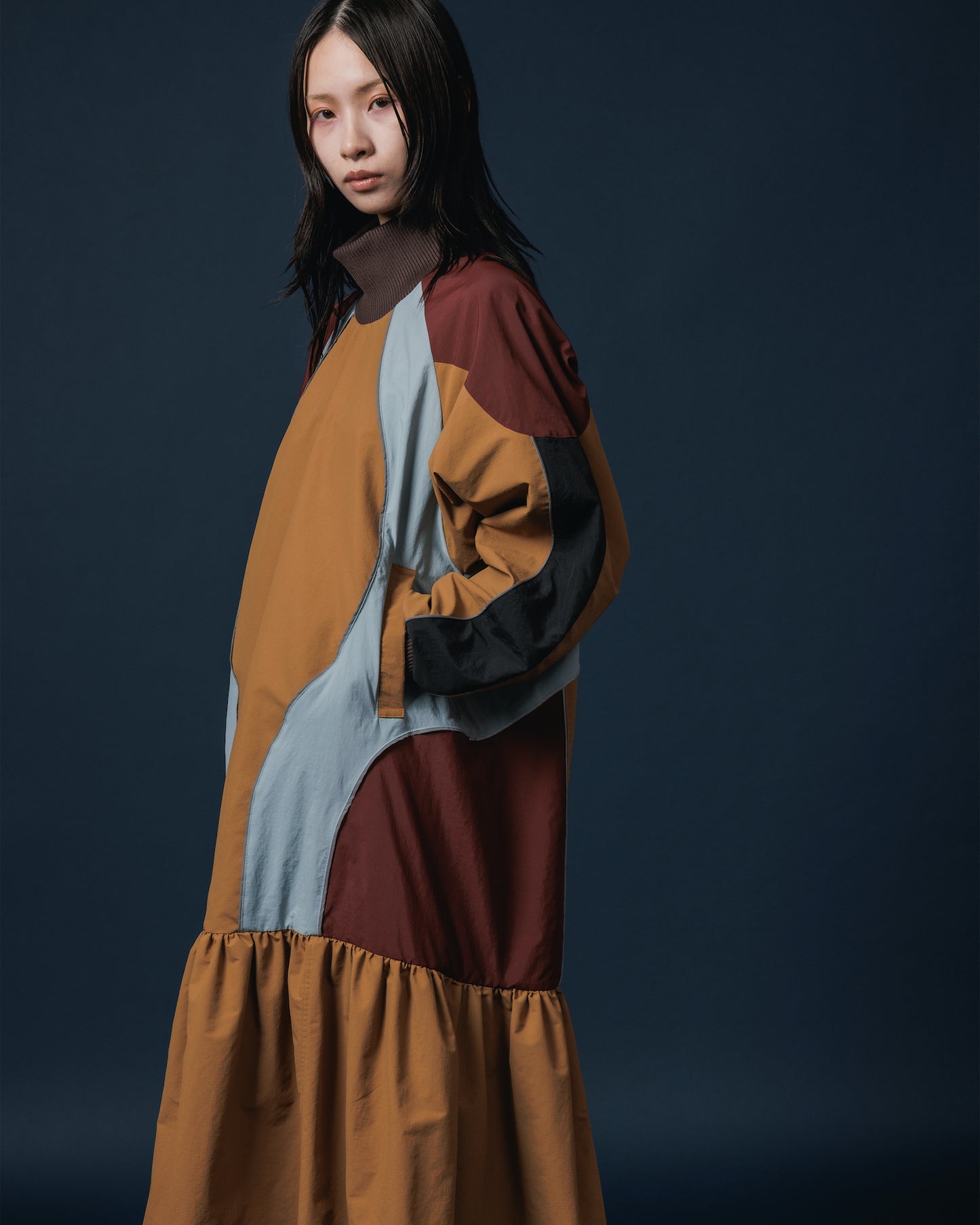 SWITCHING NYLON ONE-PIECE (MUSTARD x BLUE)