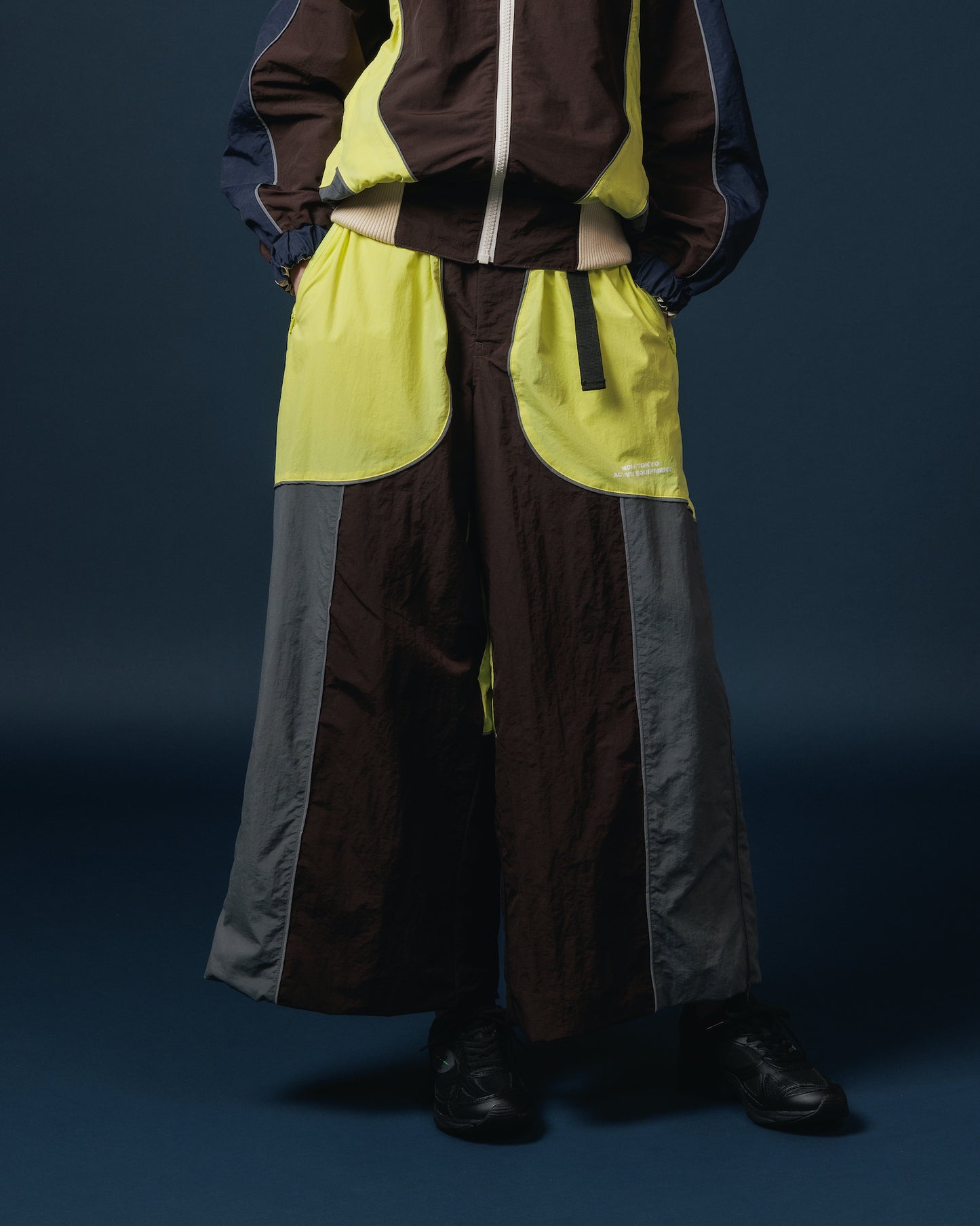 SWITCHING NYLON PANTS (BROWN x YELLOW)