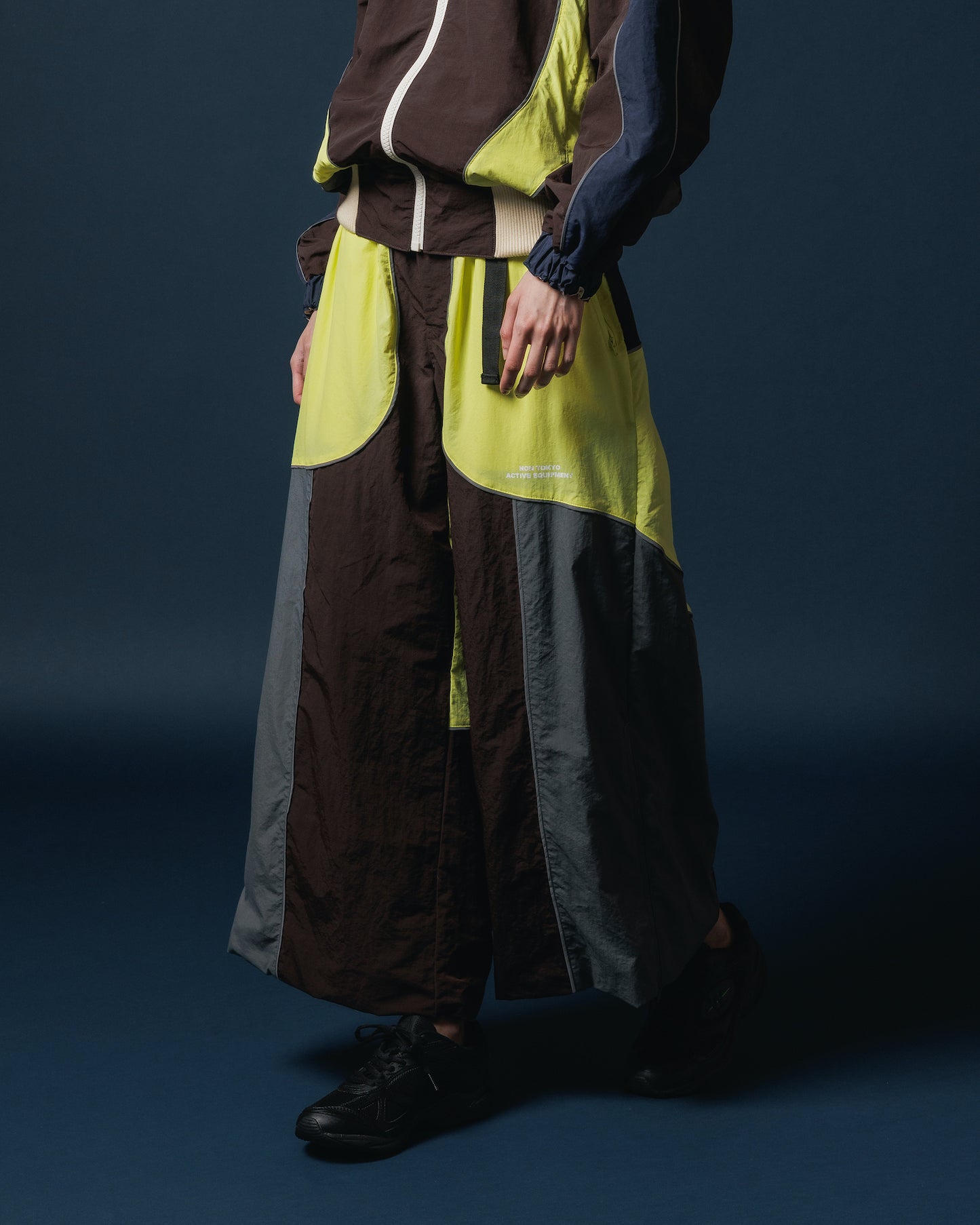 SWITCHING NYLON PANTS (BROWN x YELLOW)
