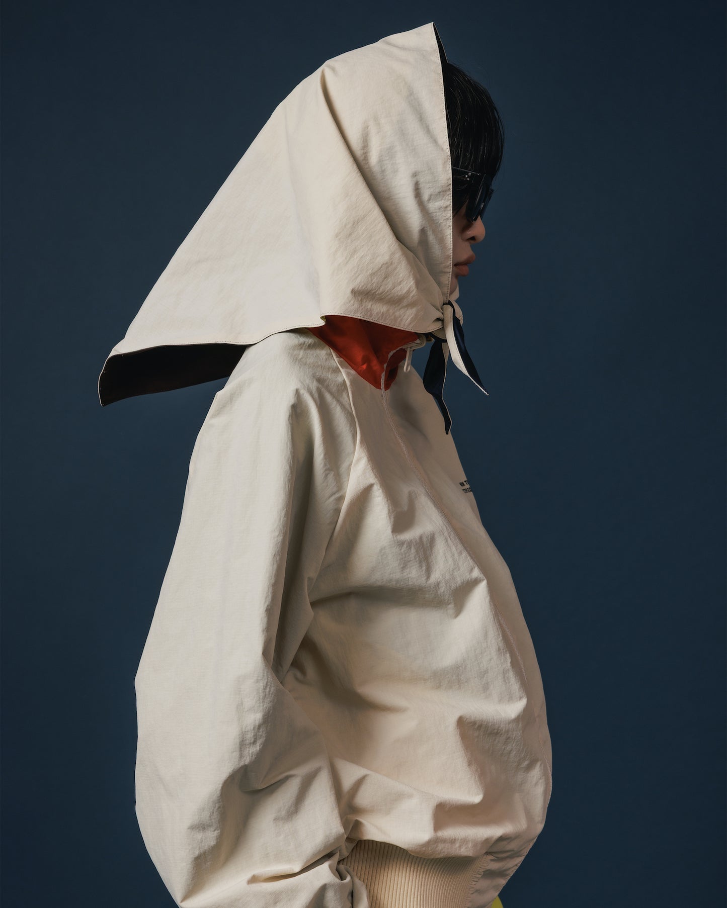 REVERSIBLE SWITCHING BLOUSON & SCARF (BROWN x IVORY)