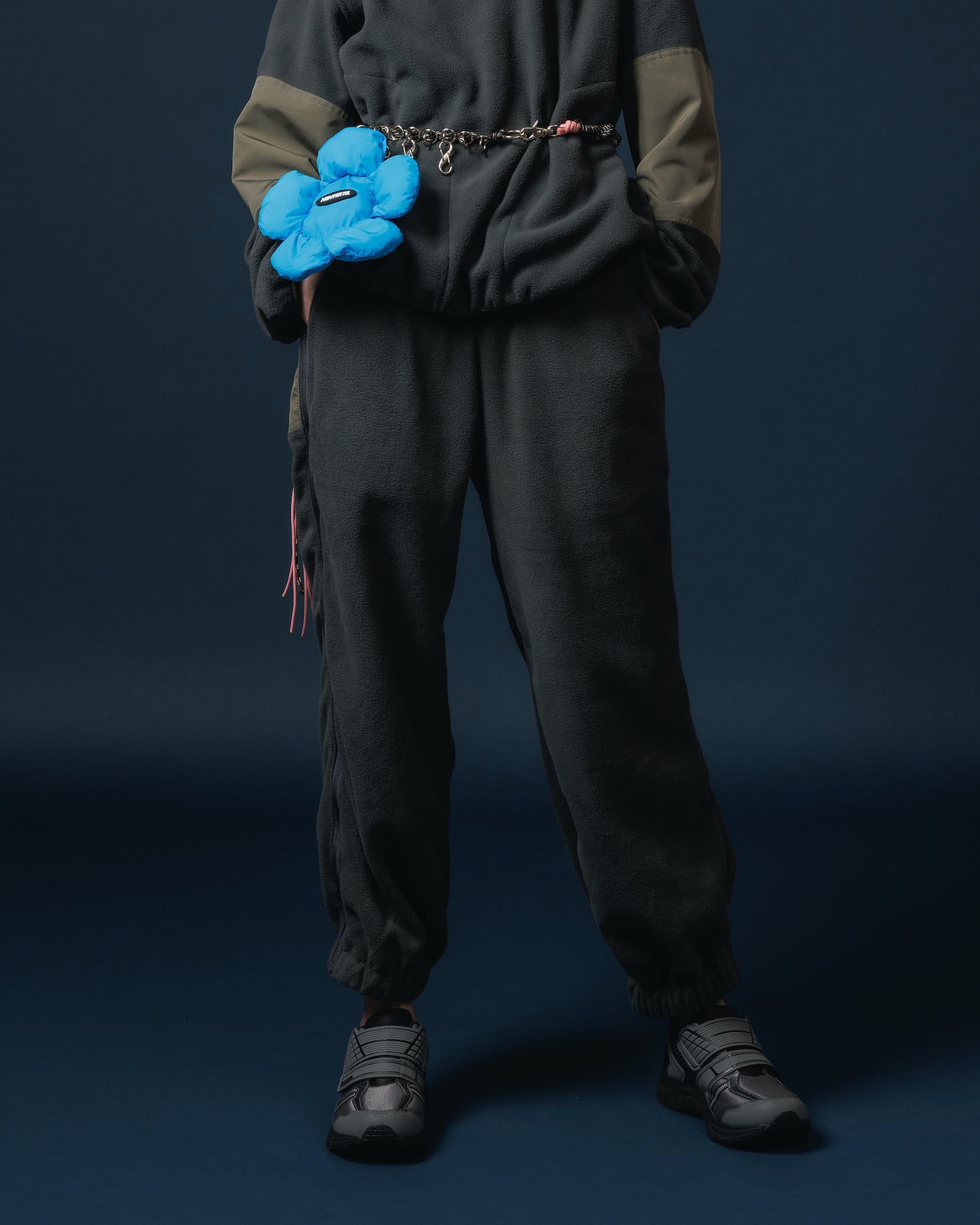 FLEECE TRAINING PANTS (GRAY)