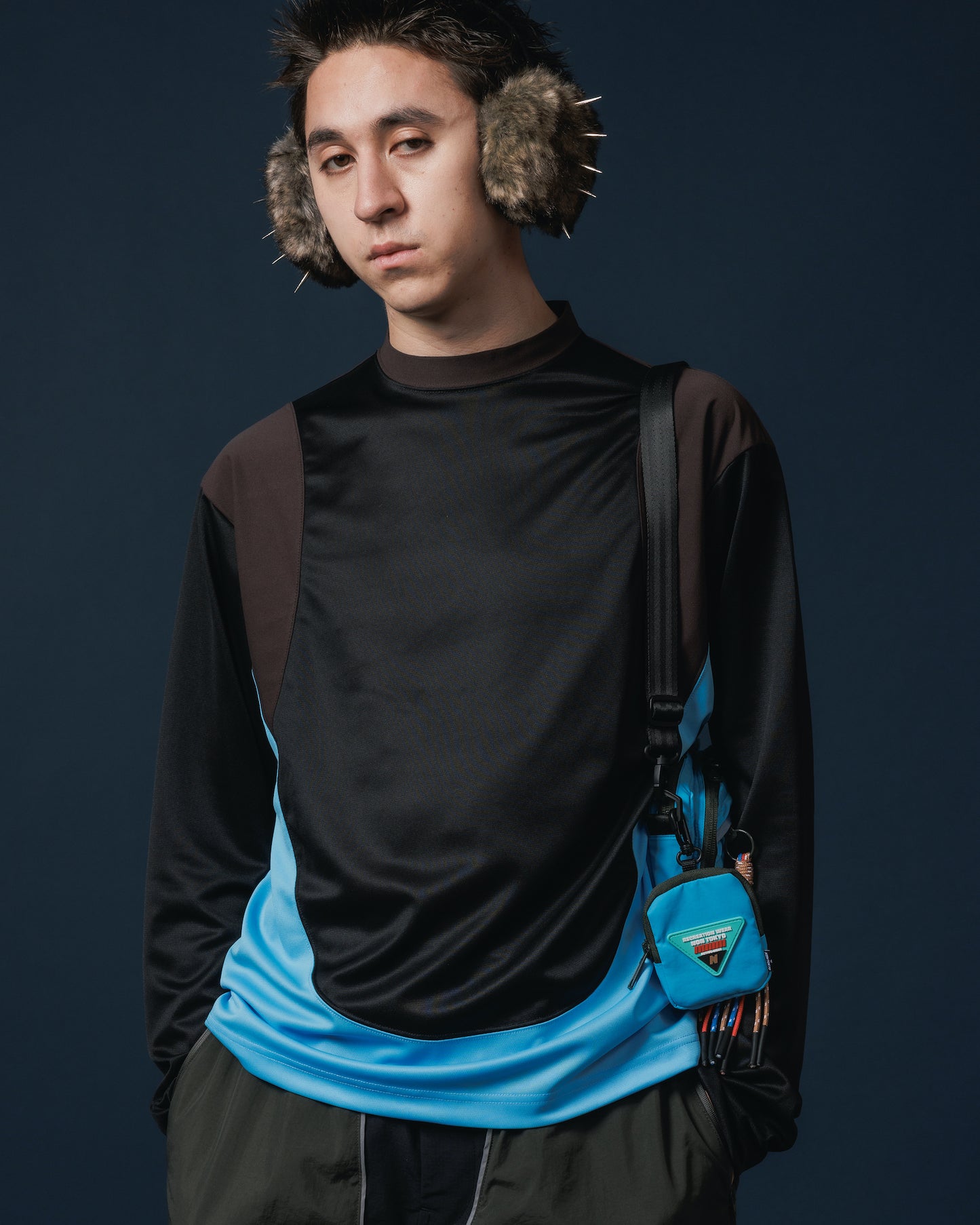 STRETCH SWITCHING C/S (BLACK×L.BLUE)