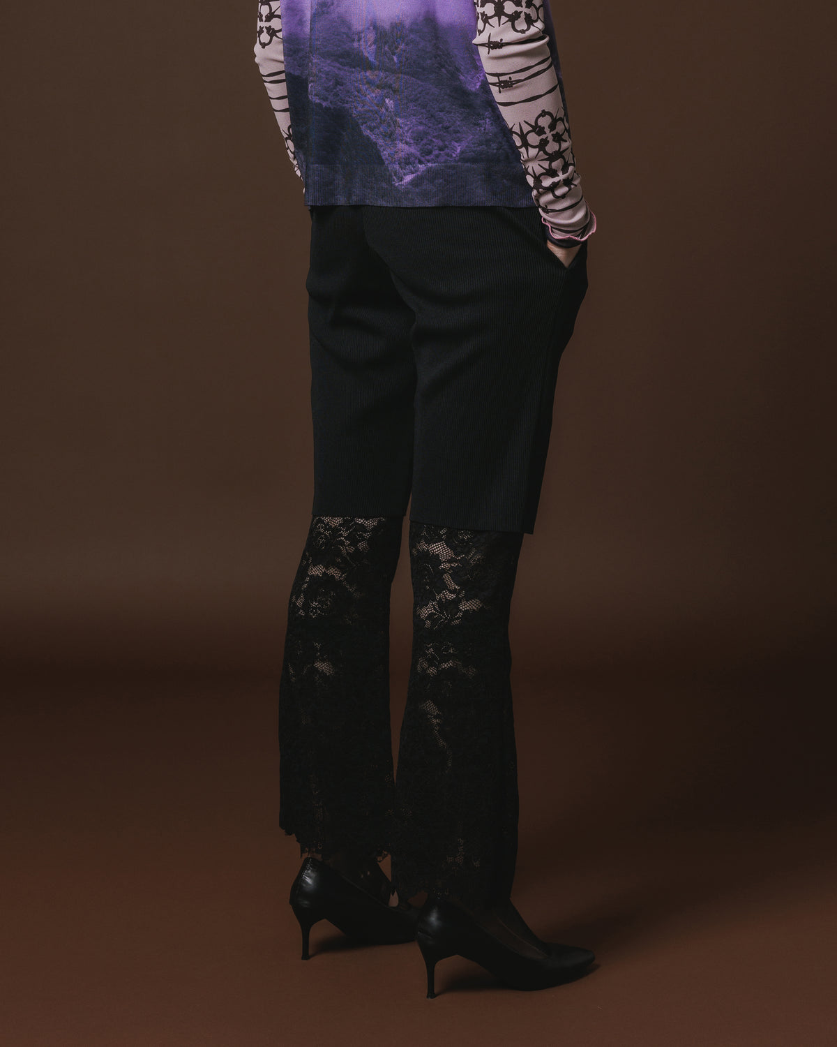 LACE FLARE PANTS (BLACK)