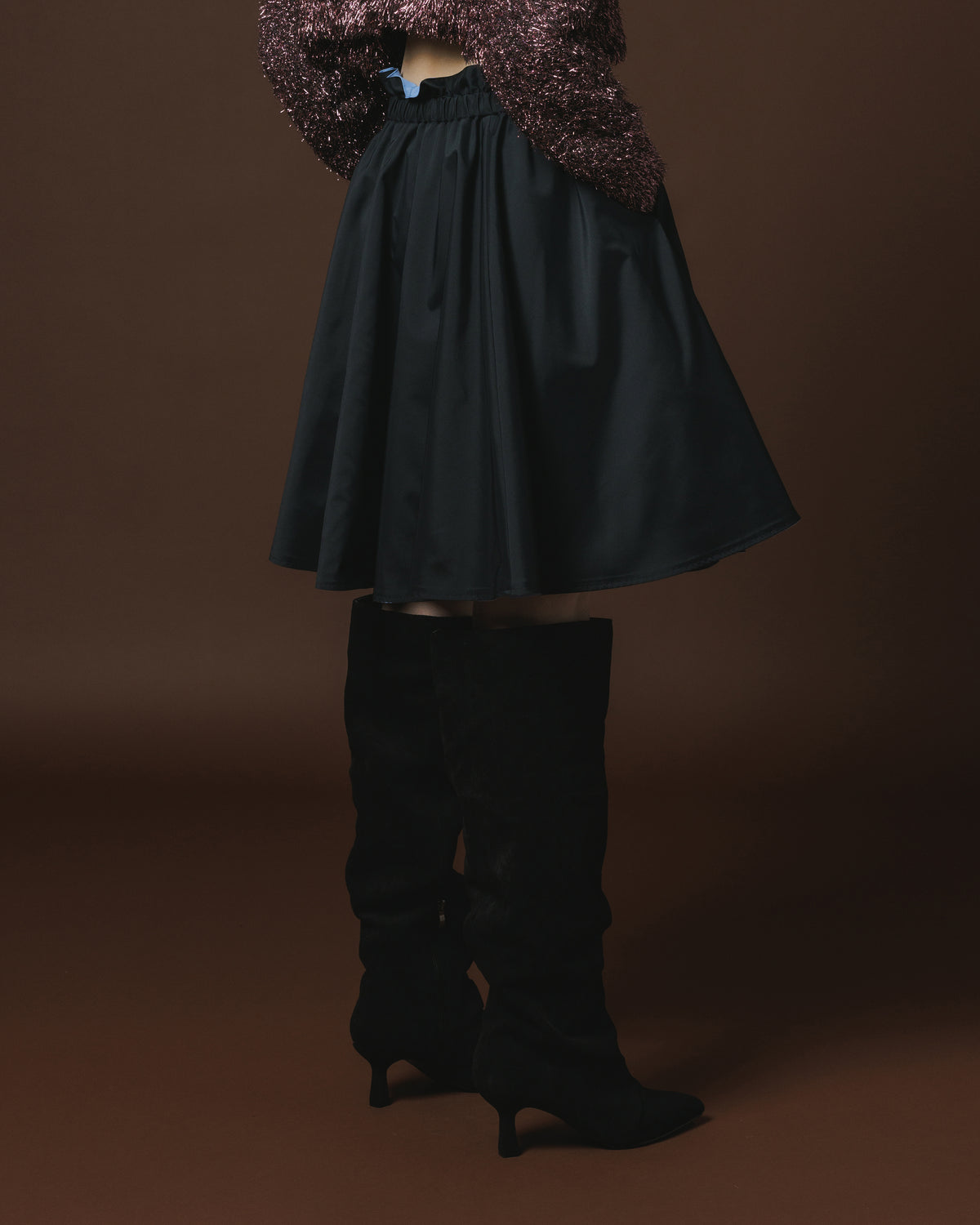 REVERSIBLE GATHER SKIRT (L.BLUE x BLACK )