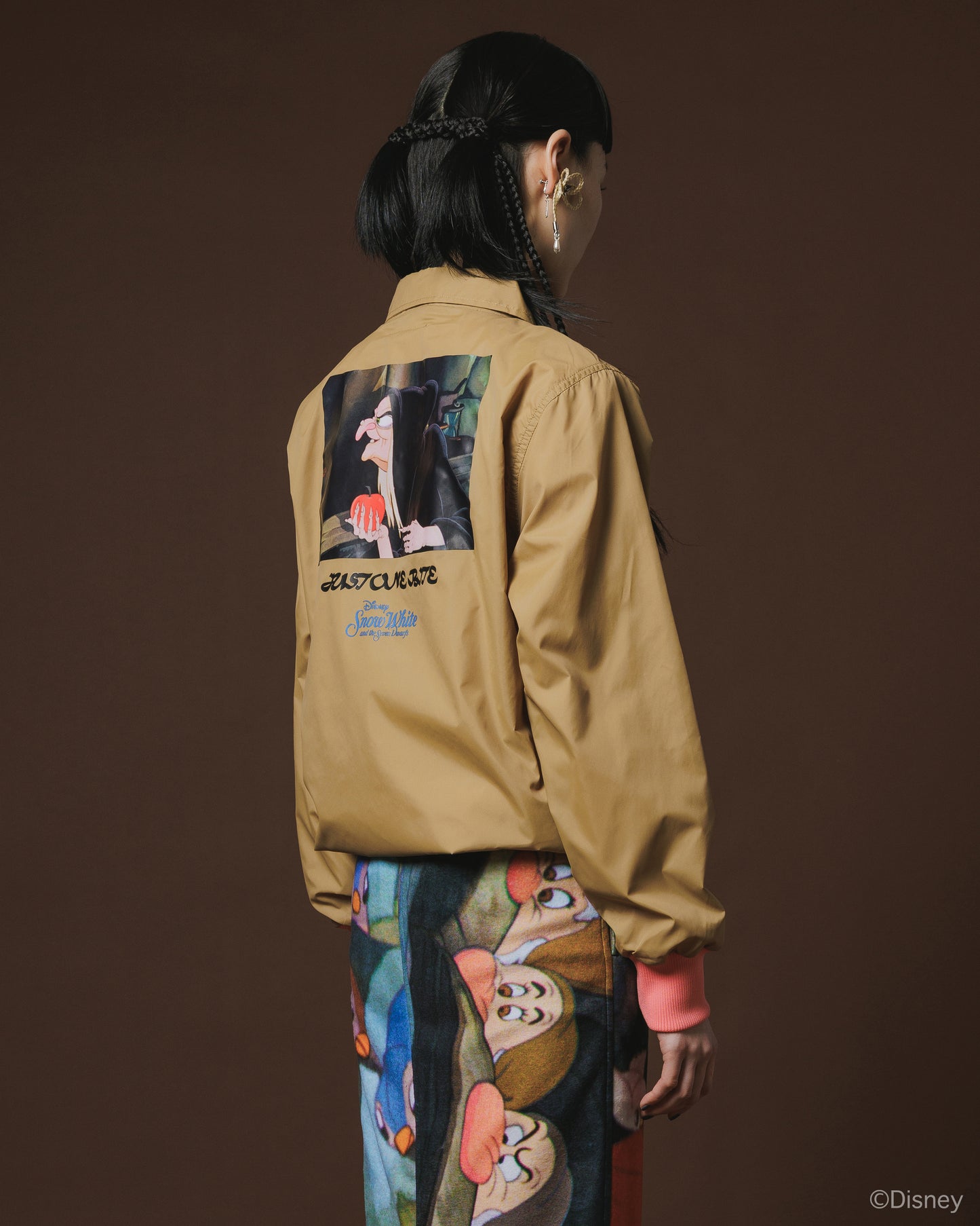 【Disney collection】PRINT COACH JACKET / OLD HAG (MUSTARD)