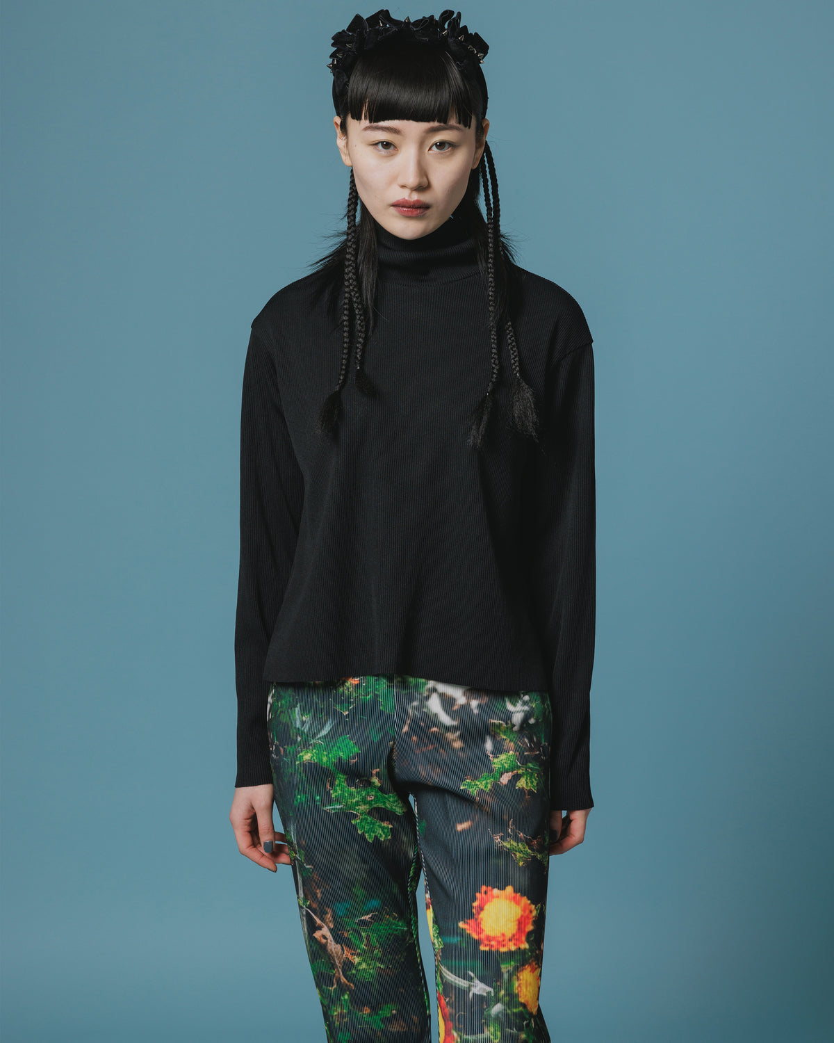 RIB HI-NECK TOP (BLACK)
