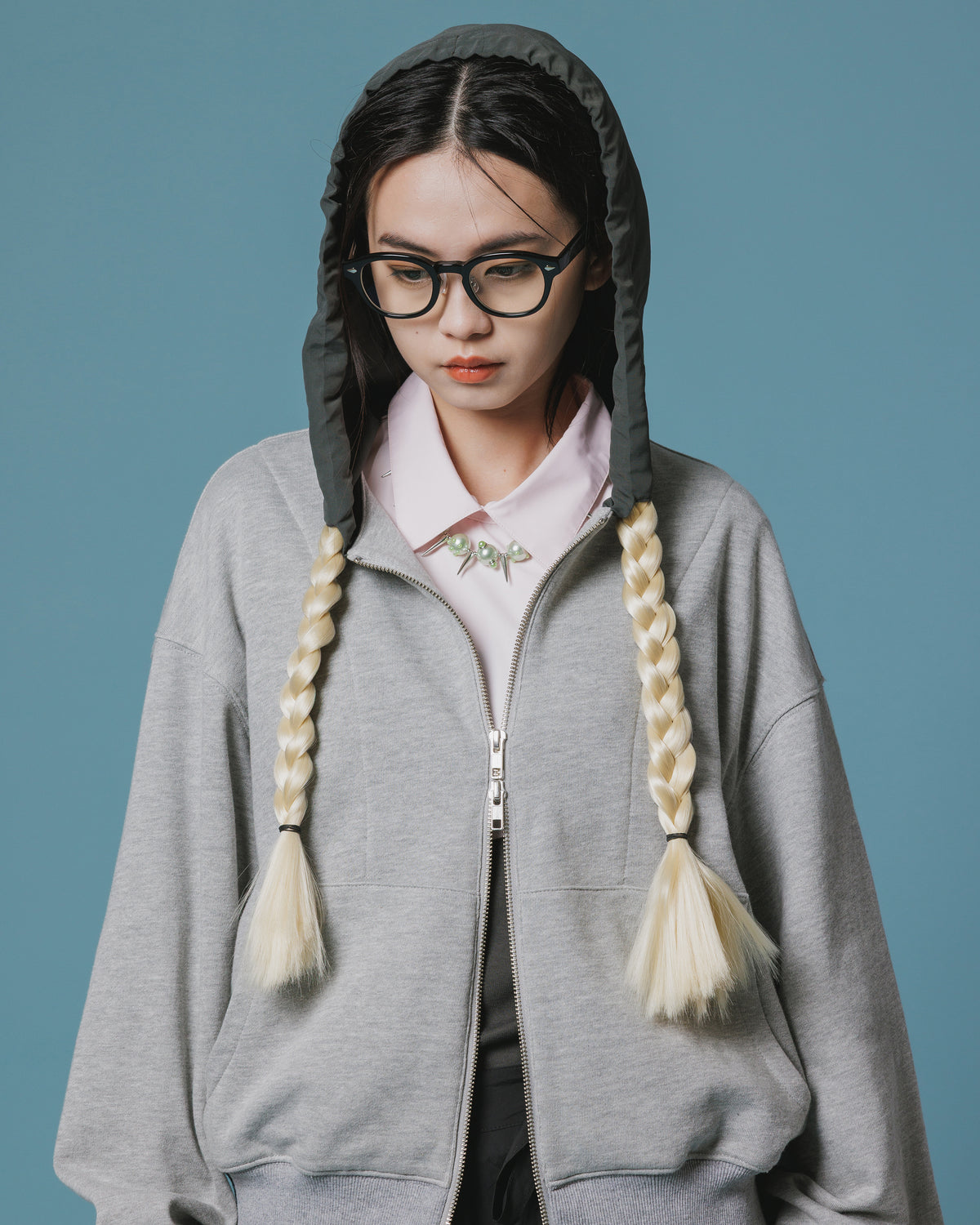 BRAIDS HOODIE (GRAY)