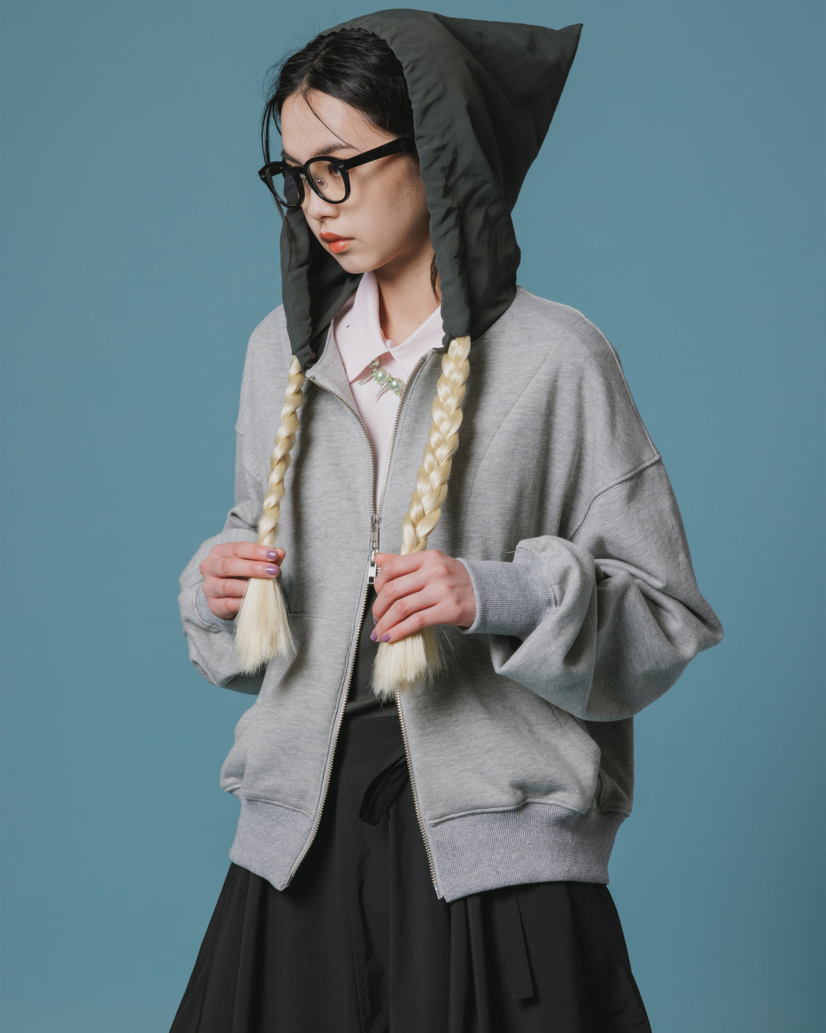 BRAIDS HOODIE (GRAY)