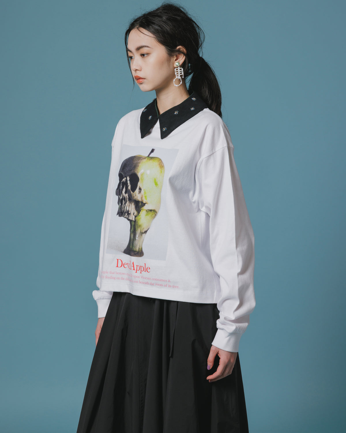 PRINT L/S SHORT T-SHIRT / DEVIL APPLE (WHITE)