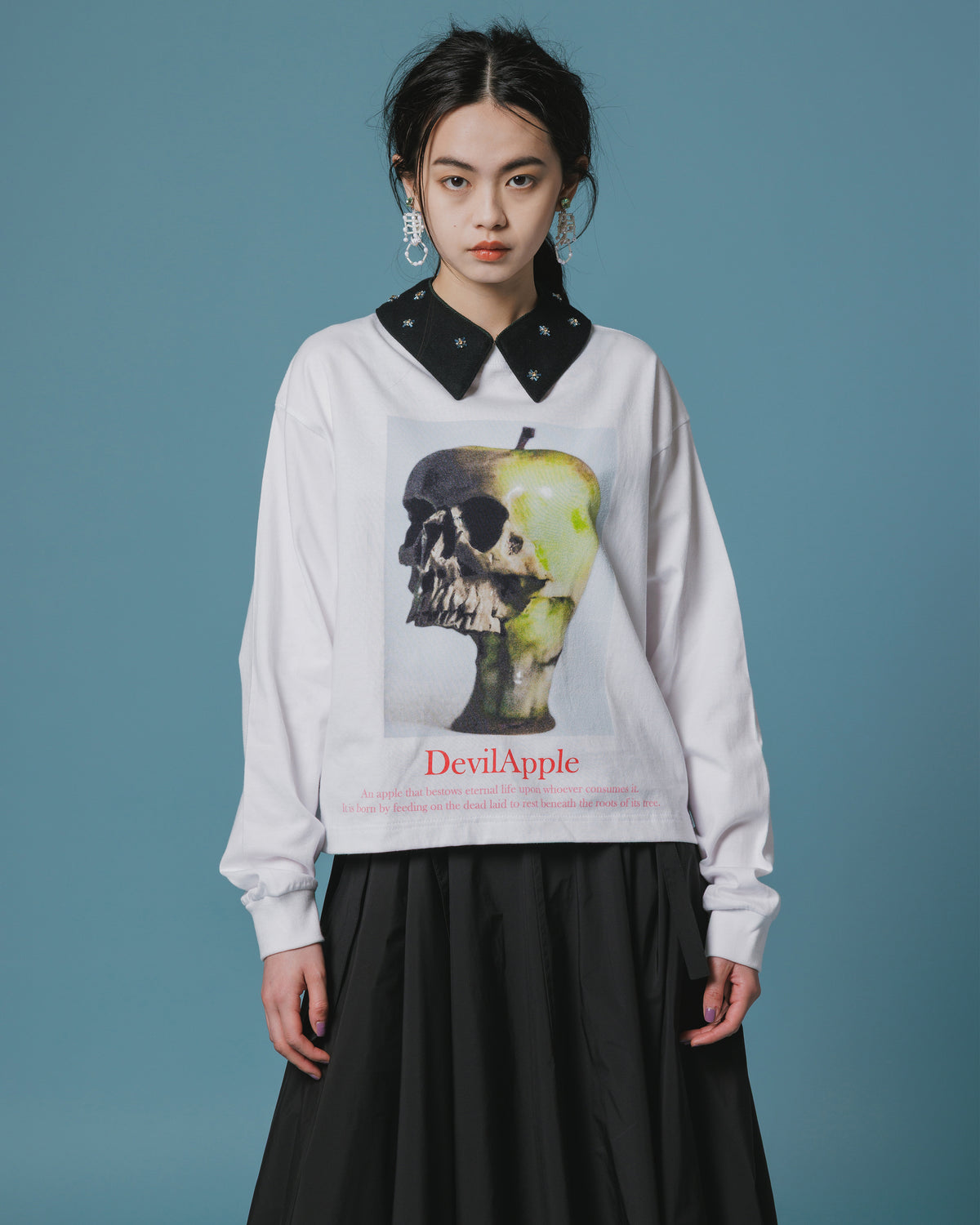 PRINT L/S SHORT T-SHIRT / DEVIL APPLE (WHITE)
