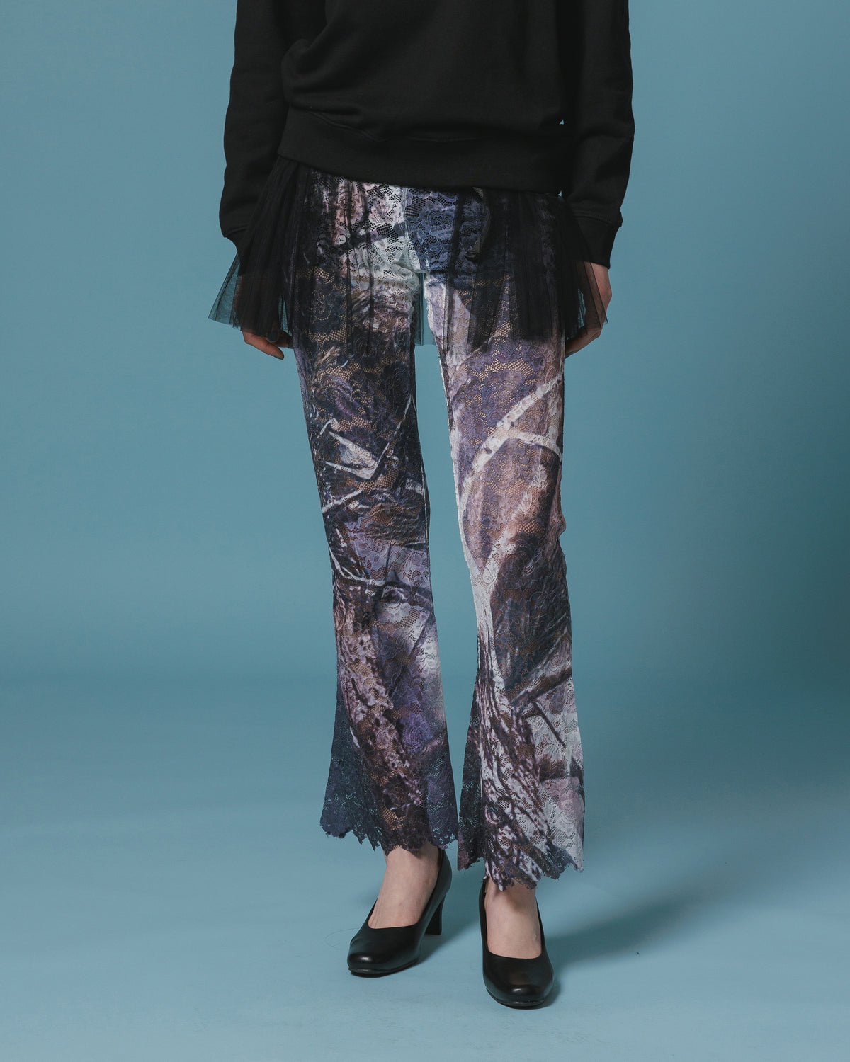 LACE DIRECT PRINT FLARE PANTS (CAMO)