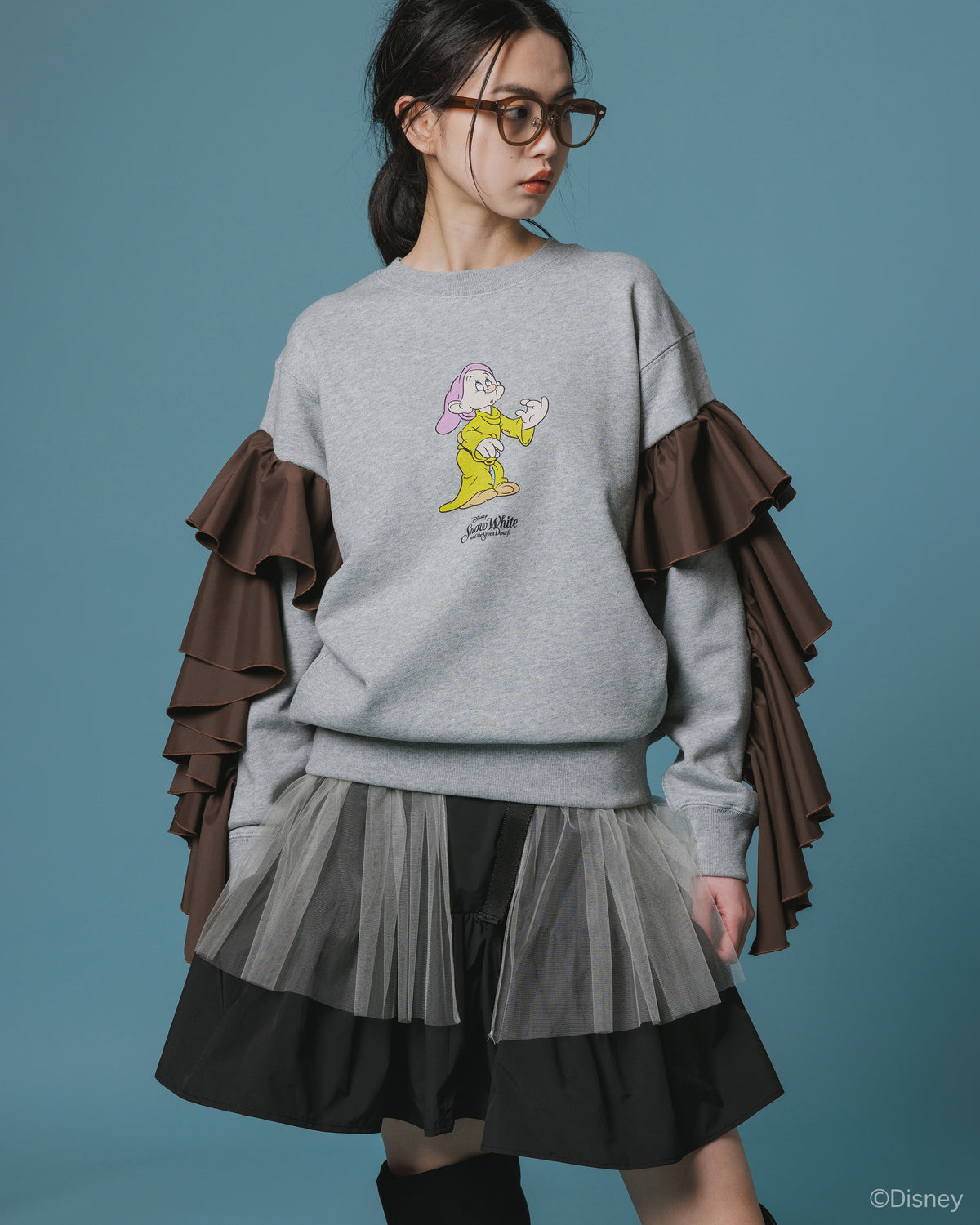 【Disney collection】FRILL SLEEVE PULLOVER SWEAT (BLACK)