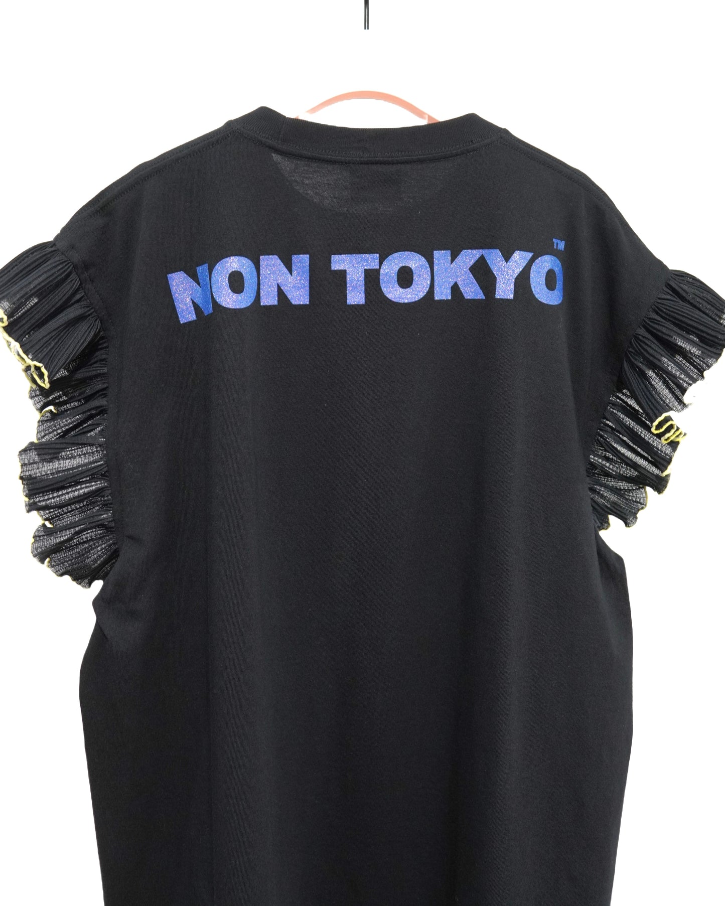 NON TOKYO /  FRILL SLEEVE T-SHIRT (BLACK) / 〈ノントーキョー〉フリルスリーブTシャツ (ブラック)