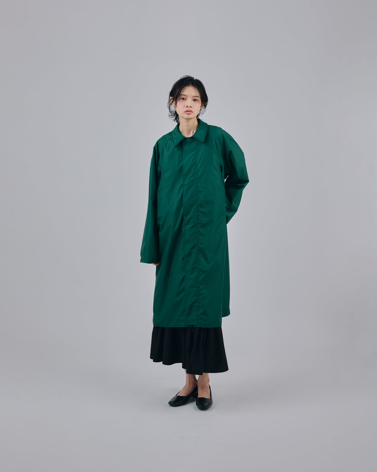 REVERSIBLE TECH COAT (BLACK x GREEN)