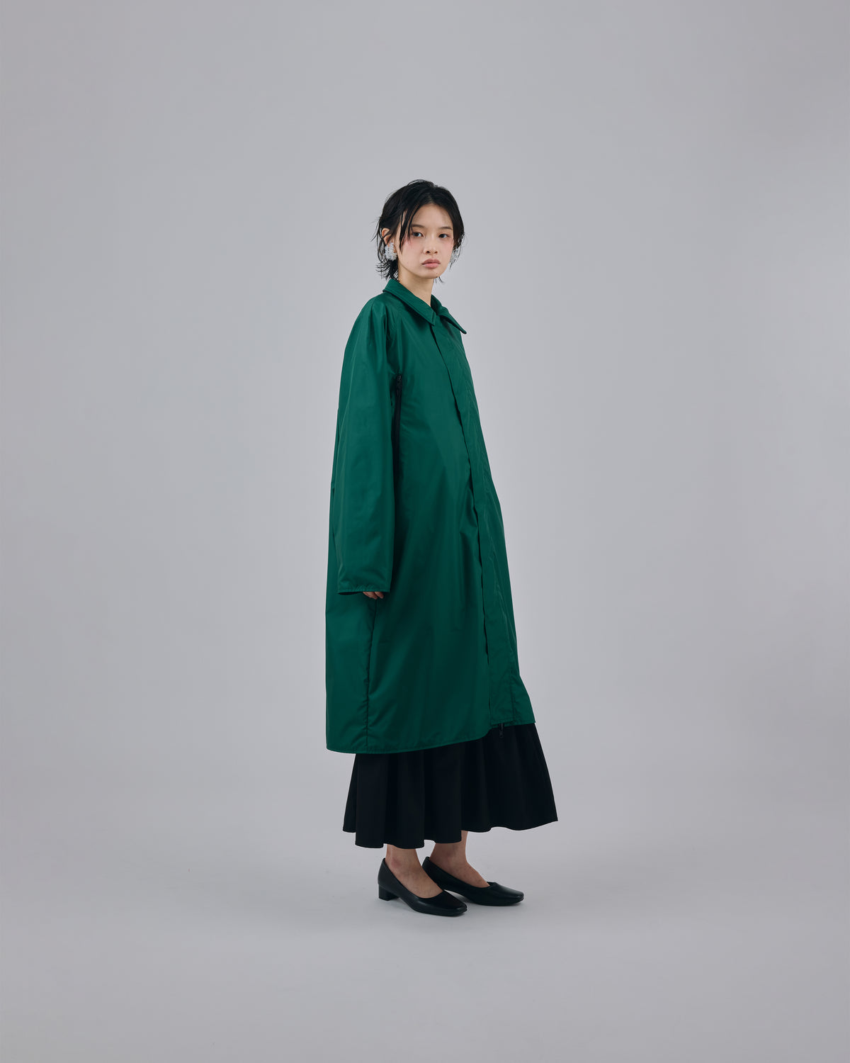 REVERSIBLE TECH COAT (BLACK x GREEN)