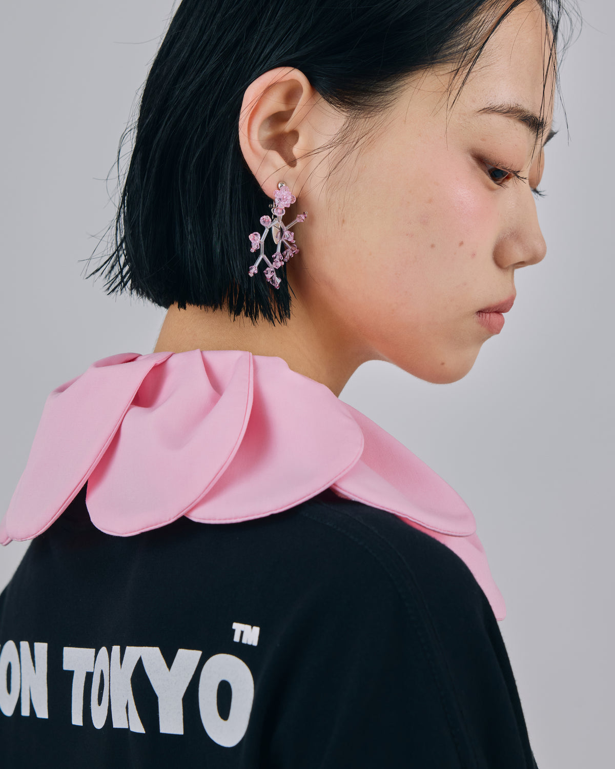 CRYSTAL BUD BRANCH EARRINGS (PINK x GREEN)