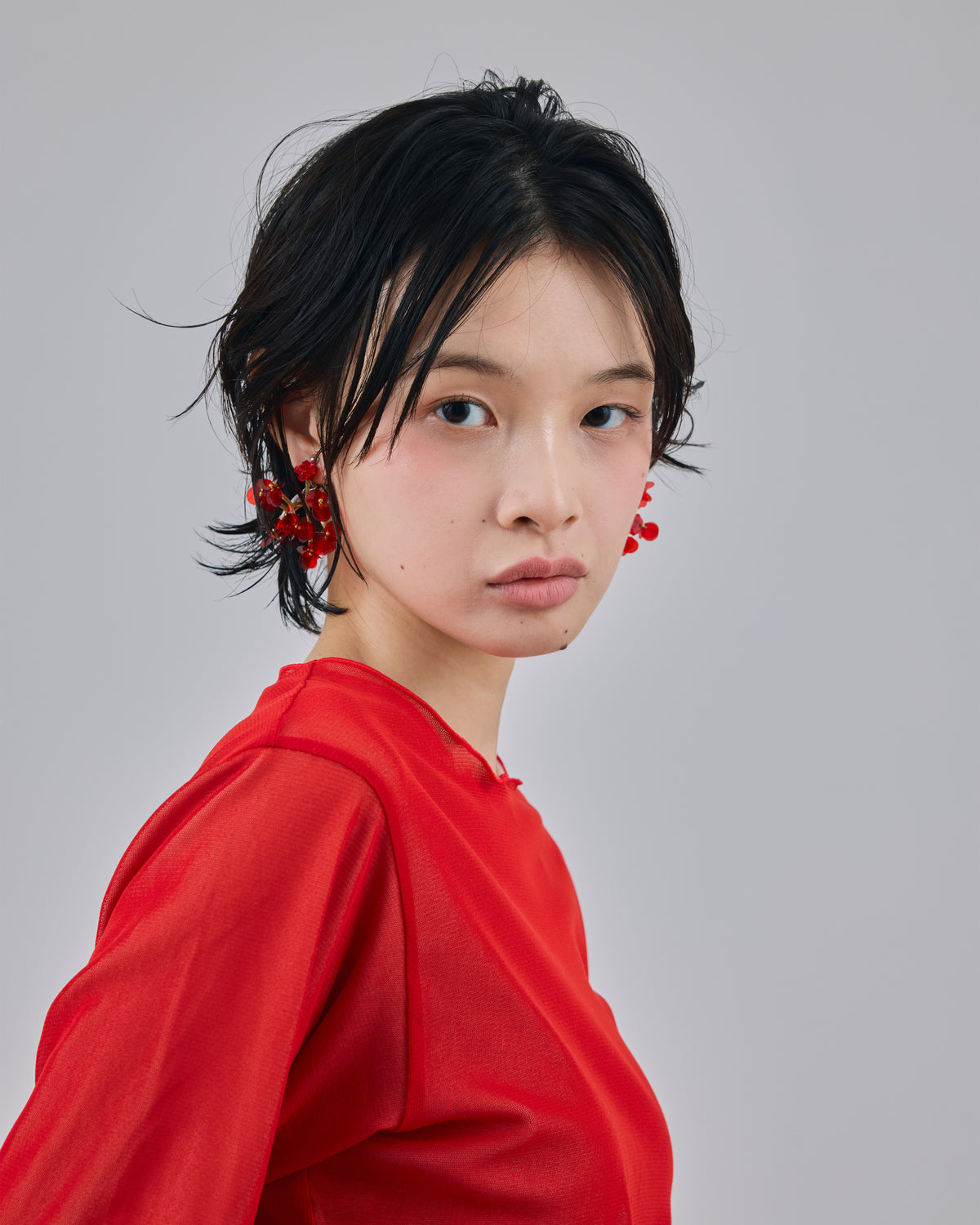 SEQUIN FLOWER BRANCH EARRINGS (RED)