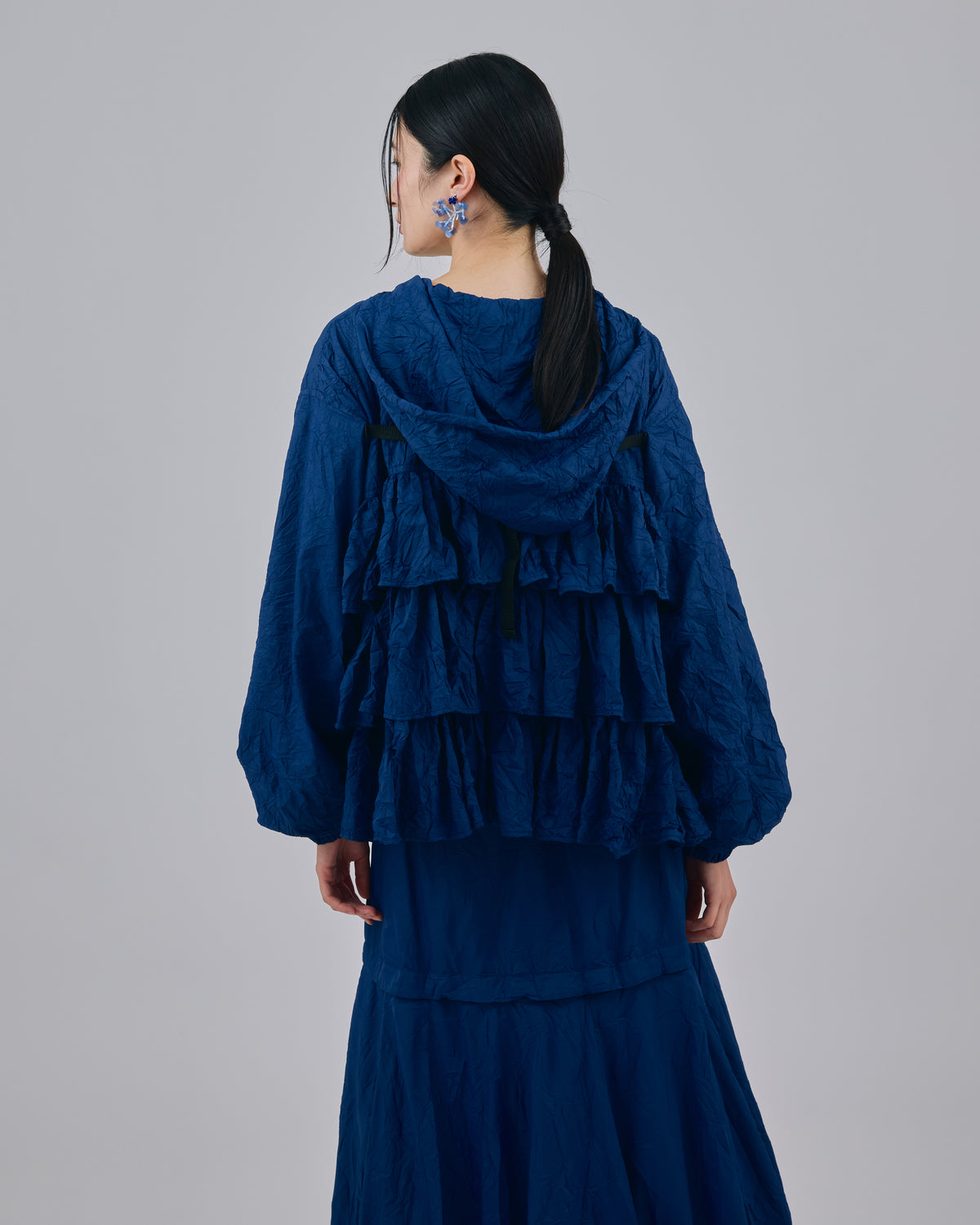 CRINKLE TIERED SHELL (NAVY)