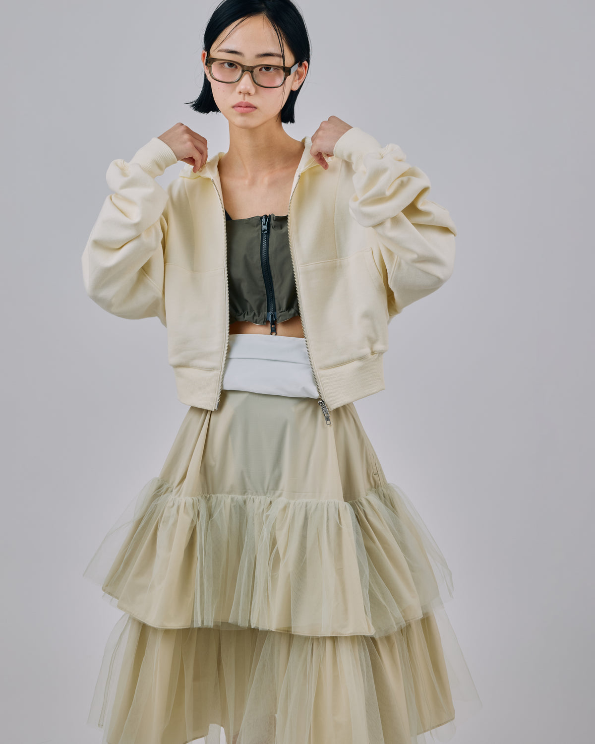 FLOWER SMOCKING HOODIE (WHITE)