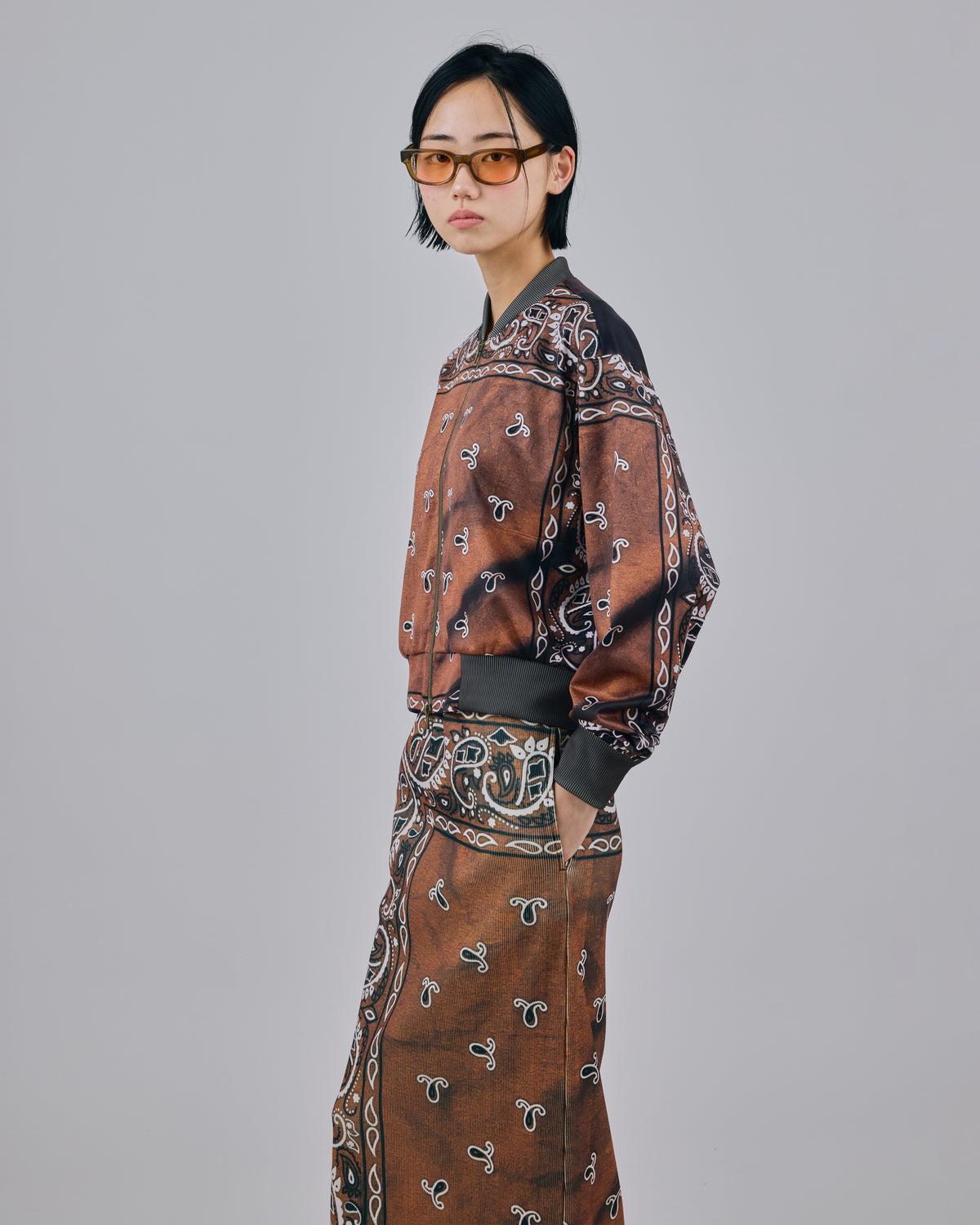 PRINT RIB SKIRT (BANDANNA BROWN)
