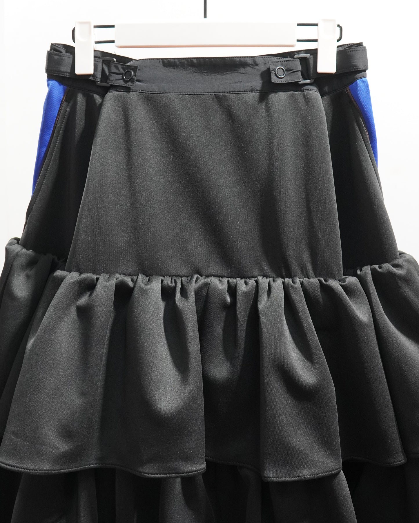 JERSEY TIERED SKIRT (BLACK)