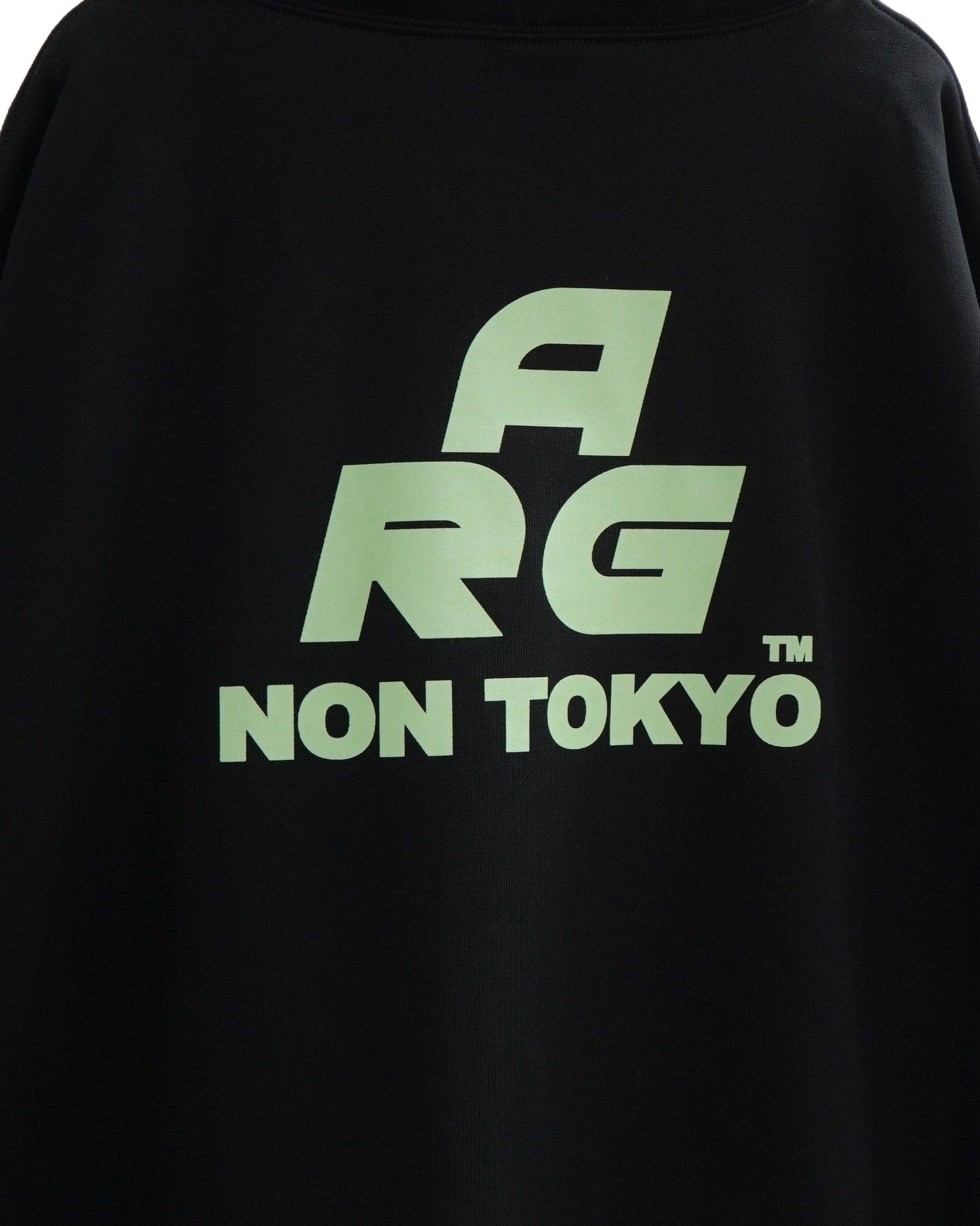 NON TOKYO /  PRINT SWEAT PARKA (BASKETBALL / BLACK) / 〈ノントーキョー〉プリントスウェットパーカー (バスケットボール / ブラック)