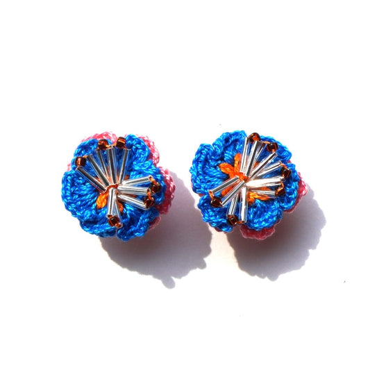 NON TOKYO / CROCHETING FLOWER EARRING (BLUE×PINK) / <NON TOKYO> Crochet flower earrings (blue x pink)