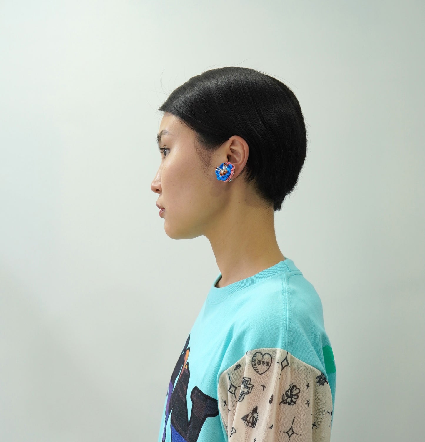 NON TOKYO / CROCHETING FLOWER EARRING (BLUE×PINK) / <NON TOKYO> Crochet flower earrings (blue x pink)