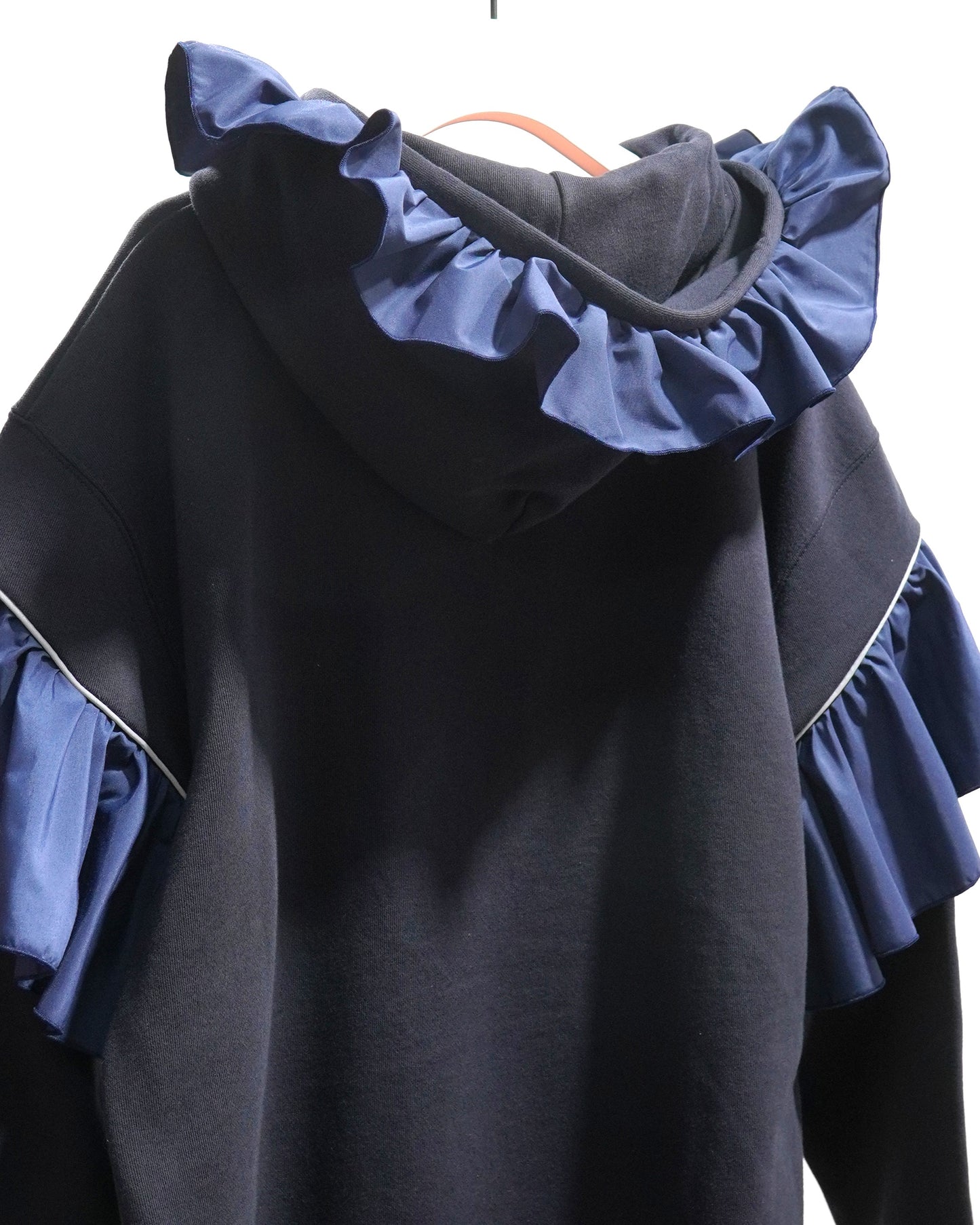 FRILL SWEAT HOODIE (NAVY)