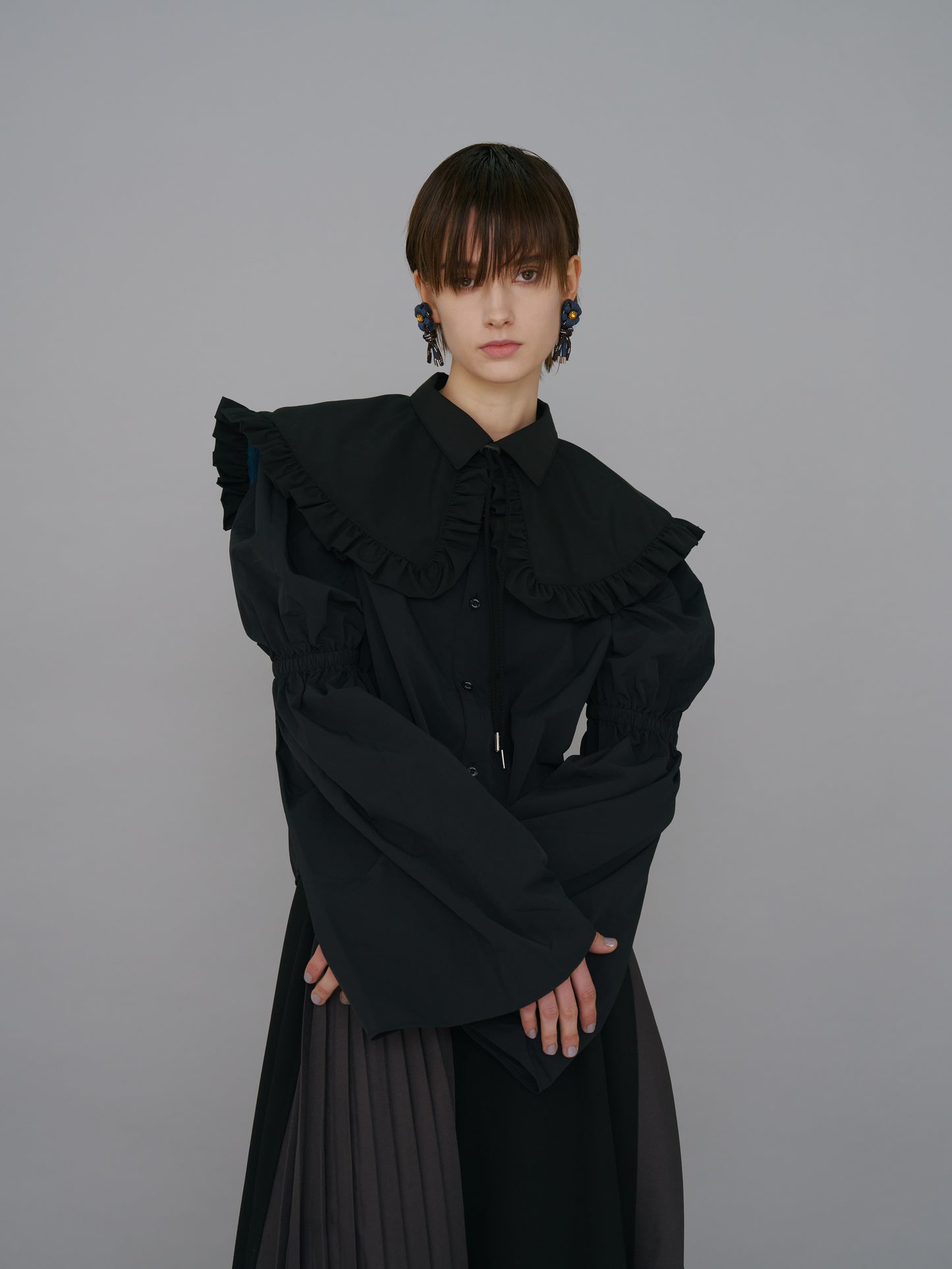 NON TOKYO / POWER SHOULDER WASHER SHIRT (BLACK)