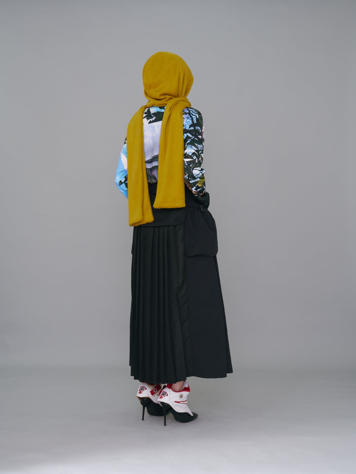 NON TOKYO / OUTDOOR LONG SKIRT (BLACKxBLACK) &lt;NON TOKYO&gt; Outdoor long skirt (black x black)