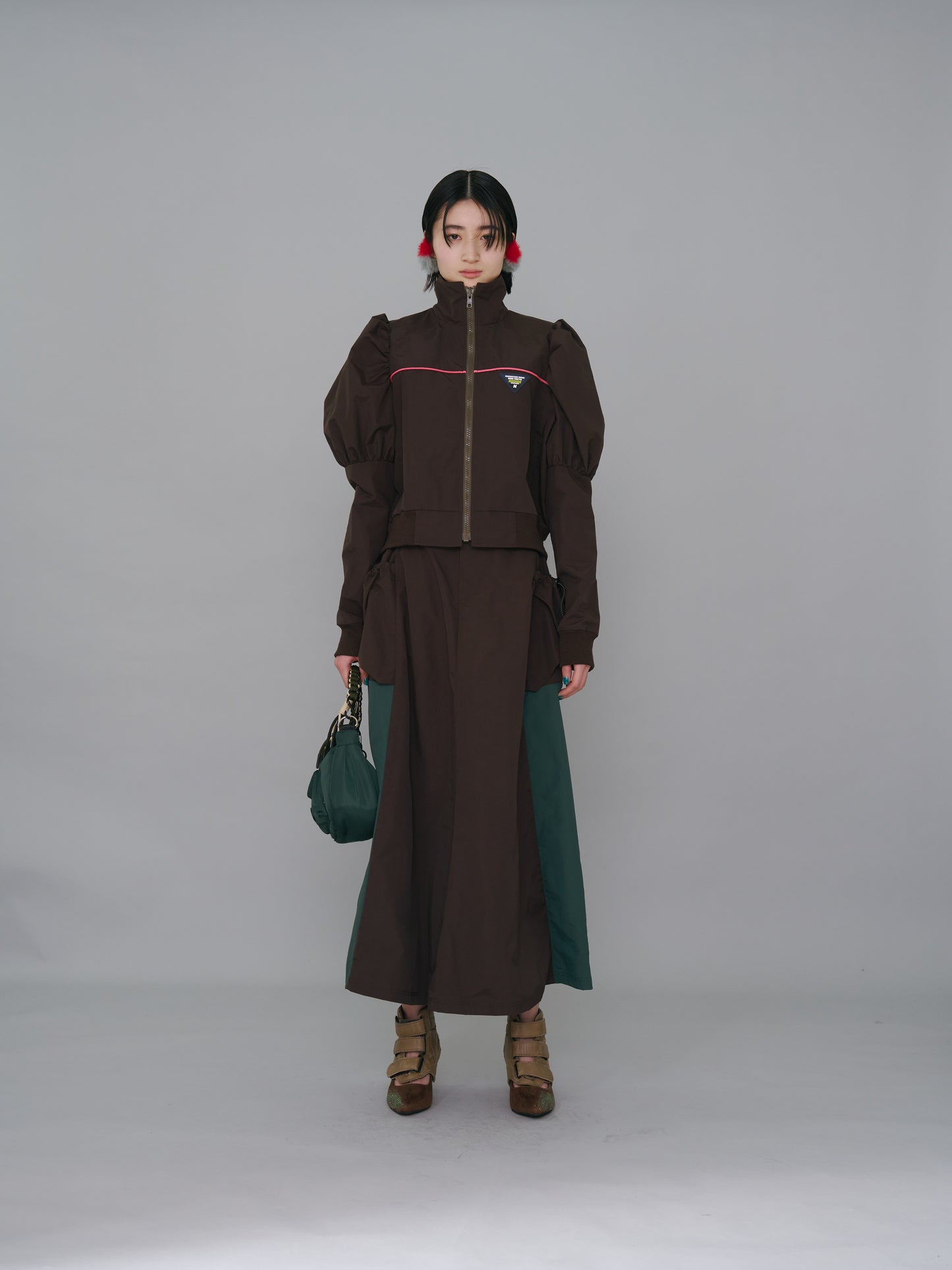 NON TOKYO / OUTDOOR LONG SKIRT (BROWNxGREEN) &lt;NON TOKYO&gt; Outdoor long skirt (brown x green)