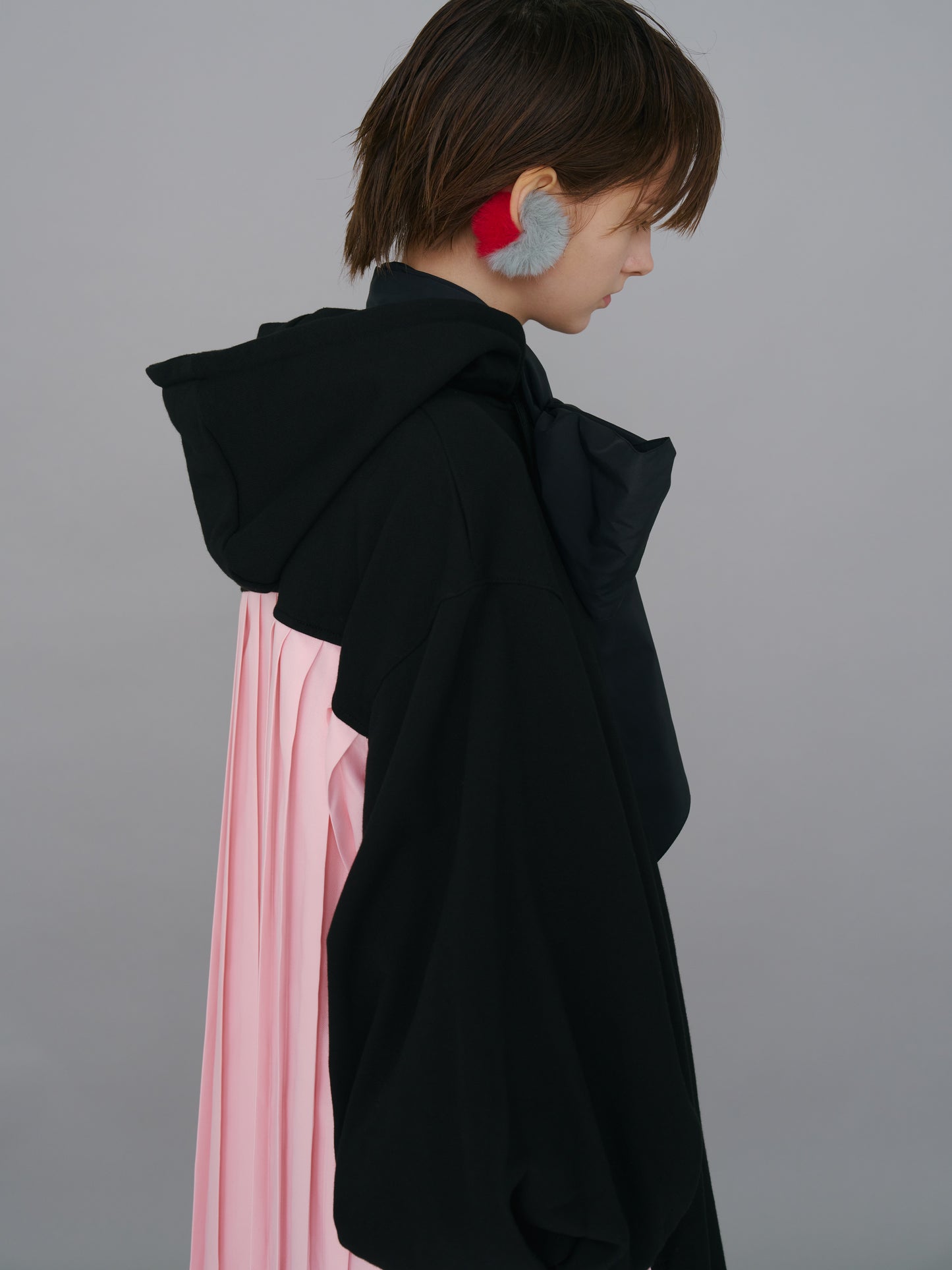 NON TOKYO / BACK PLEATS SWEAT ONE-PIECE (BLACK×PINK)