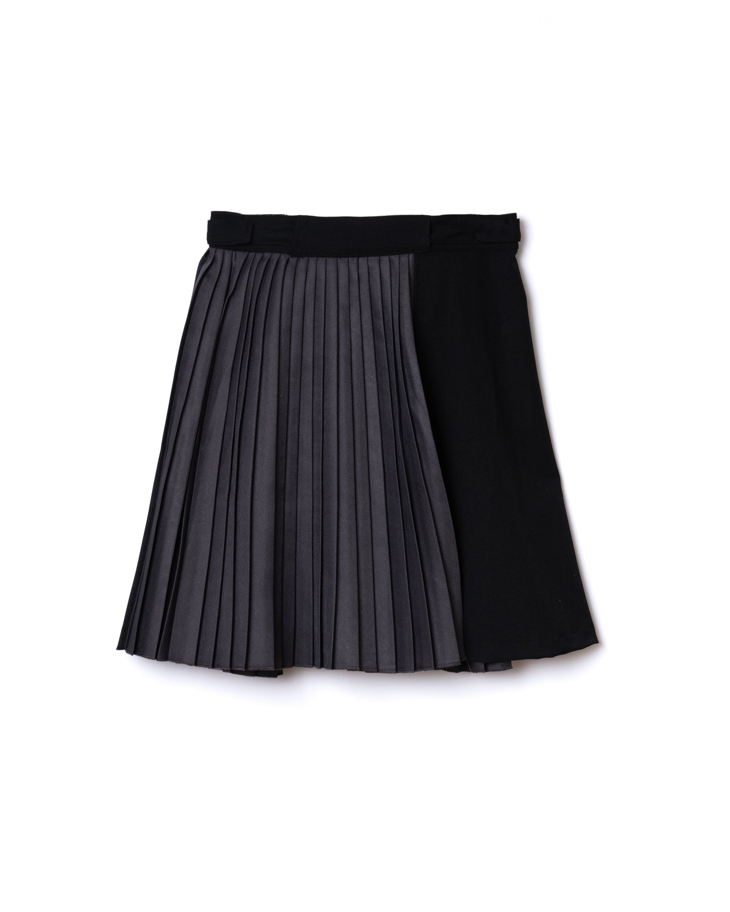 NON TOKYO / ADUSTER PLEATS MINI SKIRT (BLACK×GRAY) &lt;NON TOKYO&gt; Adjuster pleats mini skirt (black × gray)