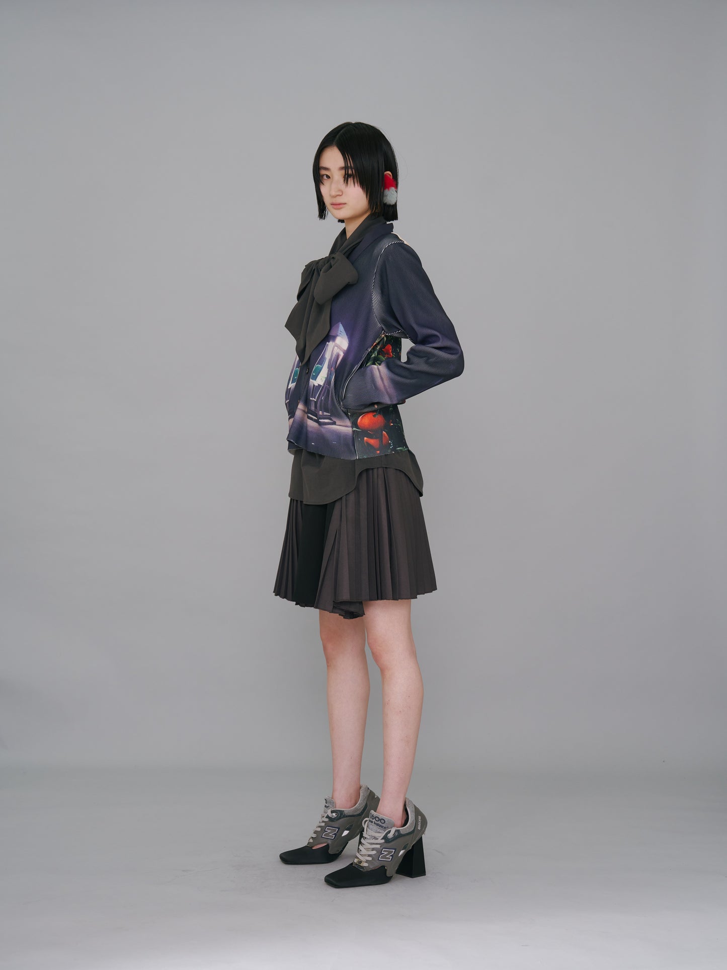 NON TOKYO / ADUSTER PLEATS MINI SKIRT (BLACK×GRAY) &lt;NON TOKYO&gt; Adjuster pleats mini skirt (black × gray)