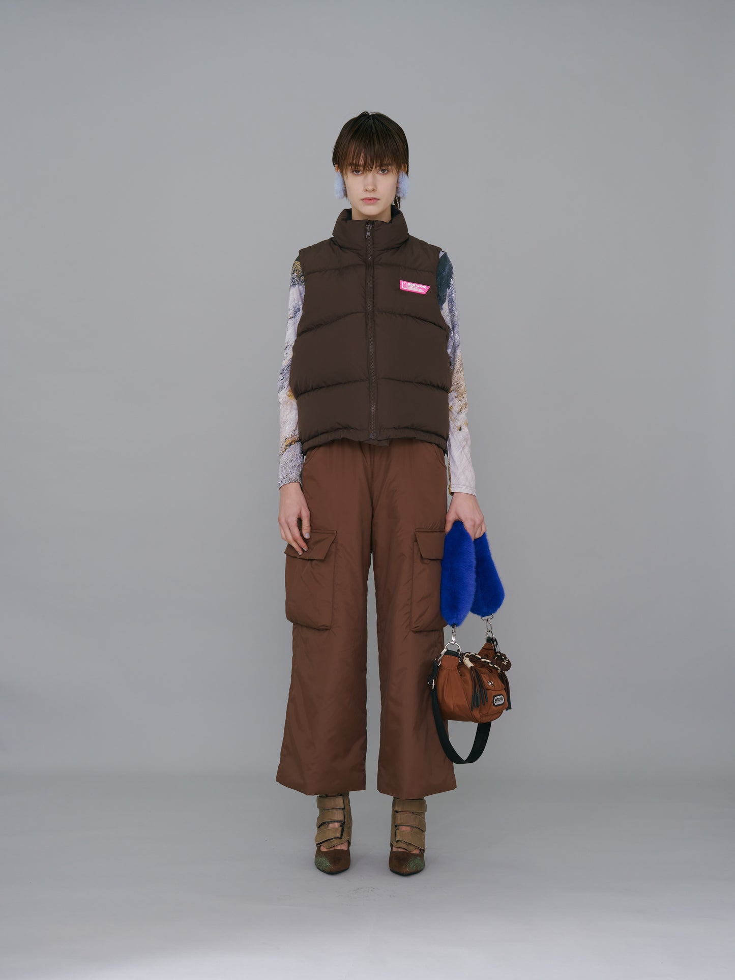 NON TOKYOxUNIVERSAL OVERALL / REVERSIBLE DOWN VEST (BLACK×BROWN)