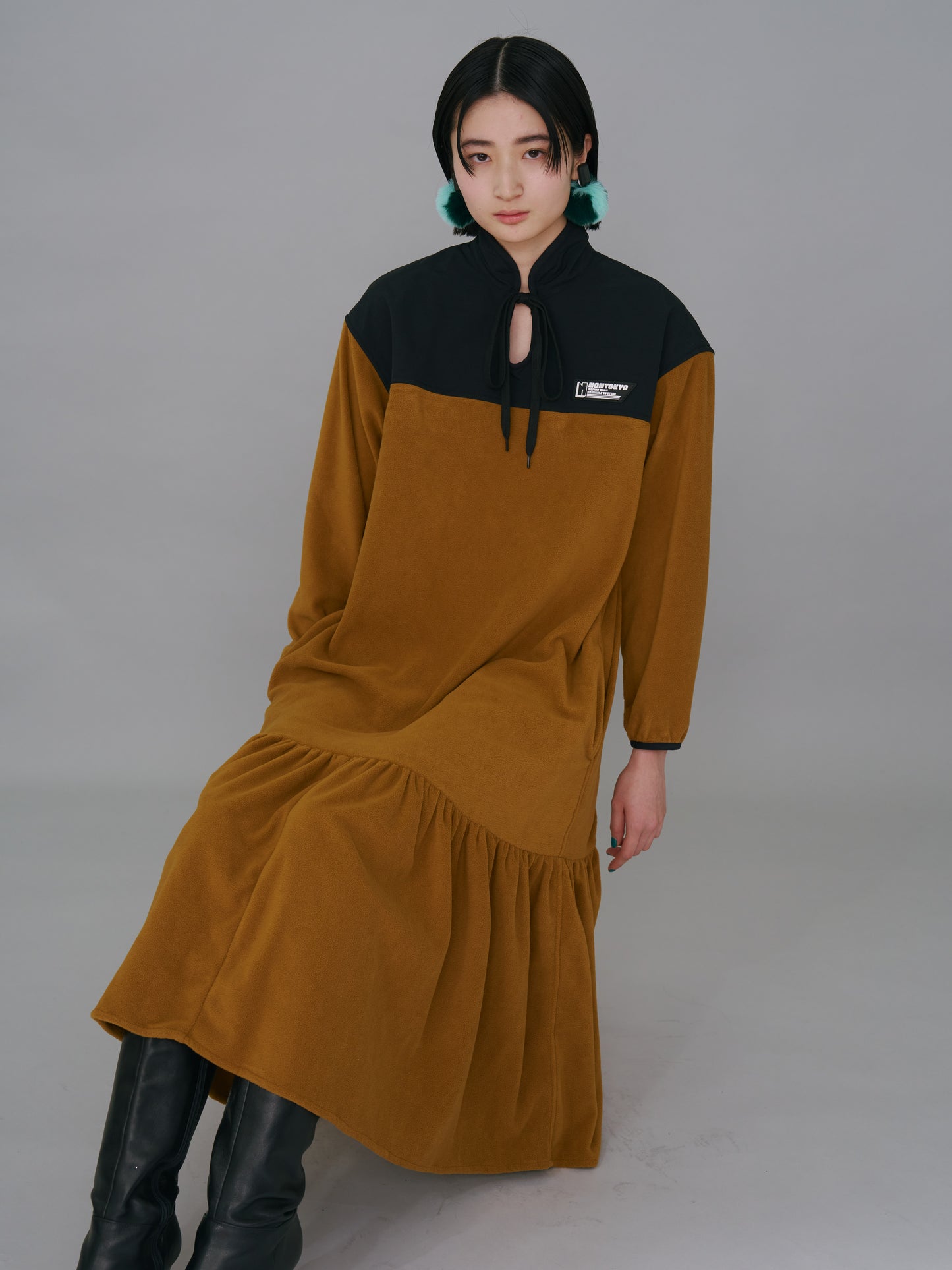 NON TOKYO / FLARE SLEEVE FLEECE ONE-PIECE (MUSTARD)